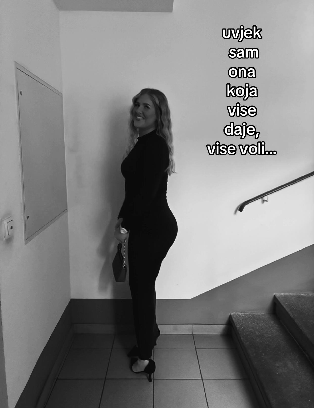 @…