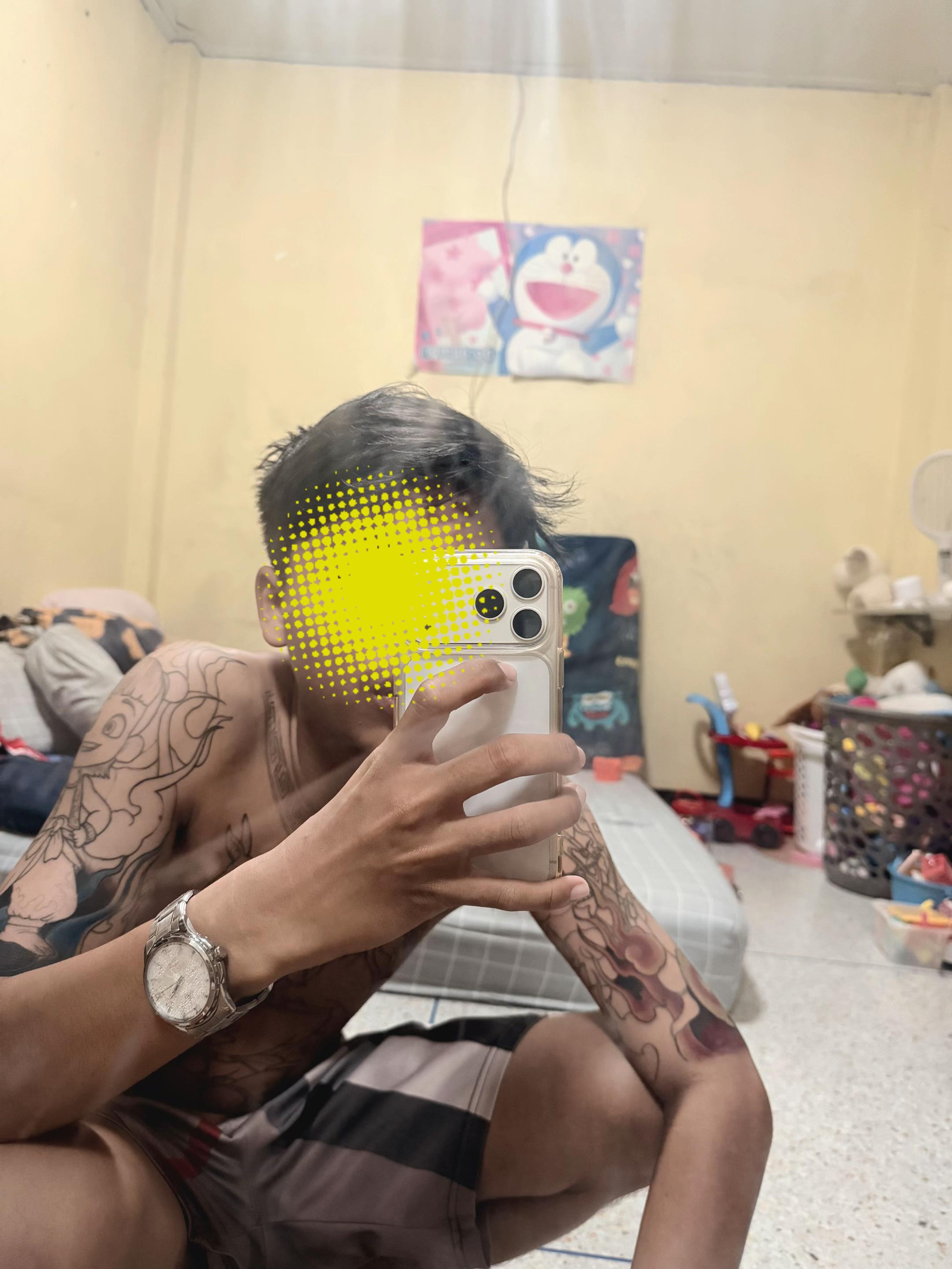 @พ่อหนุ่มหน้าหวาน(301K)