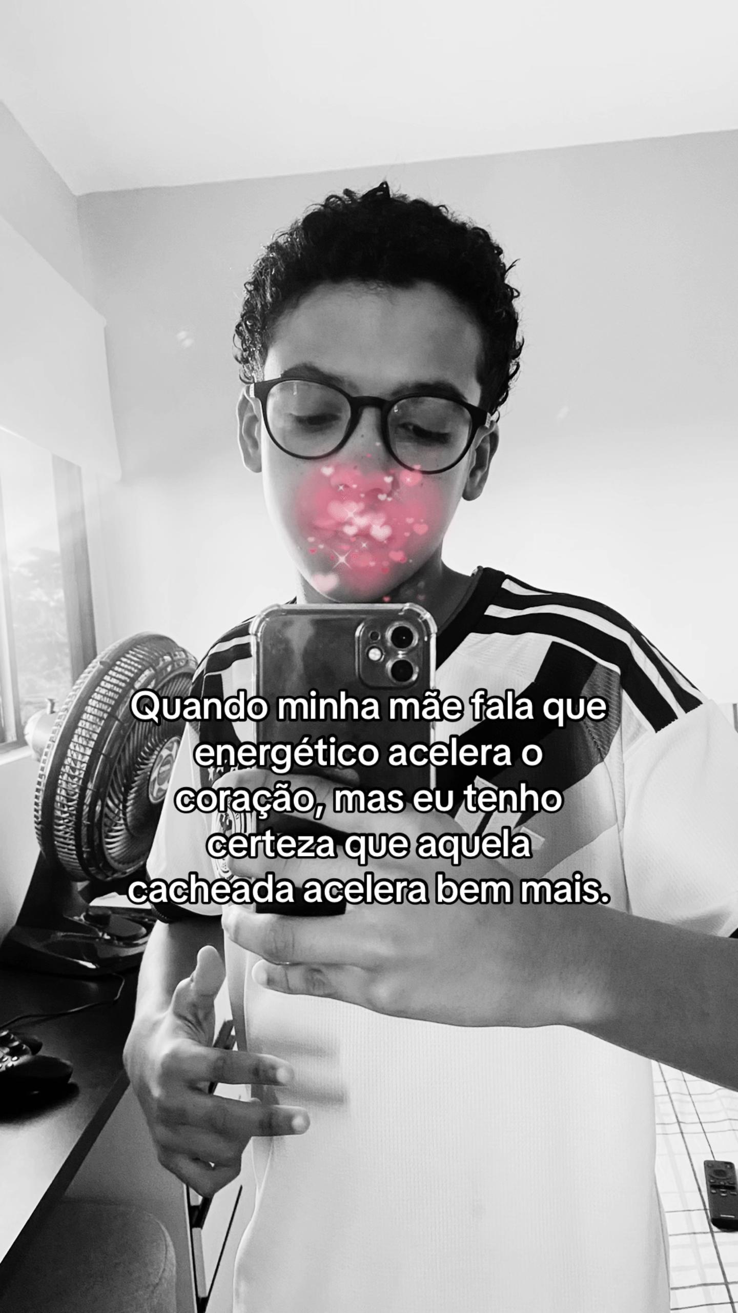 @𝔇𝕍🌪️
