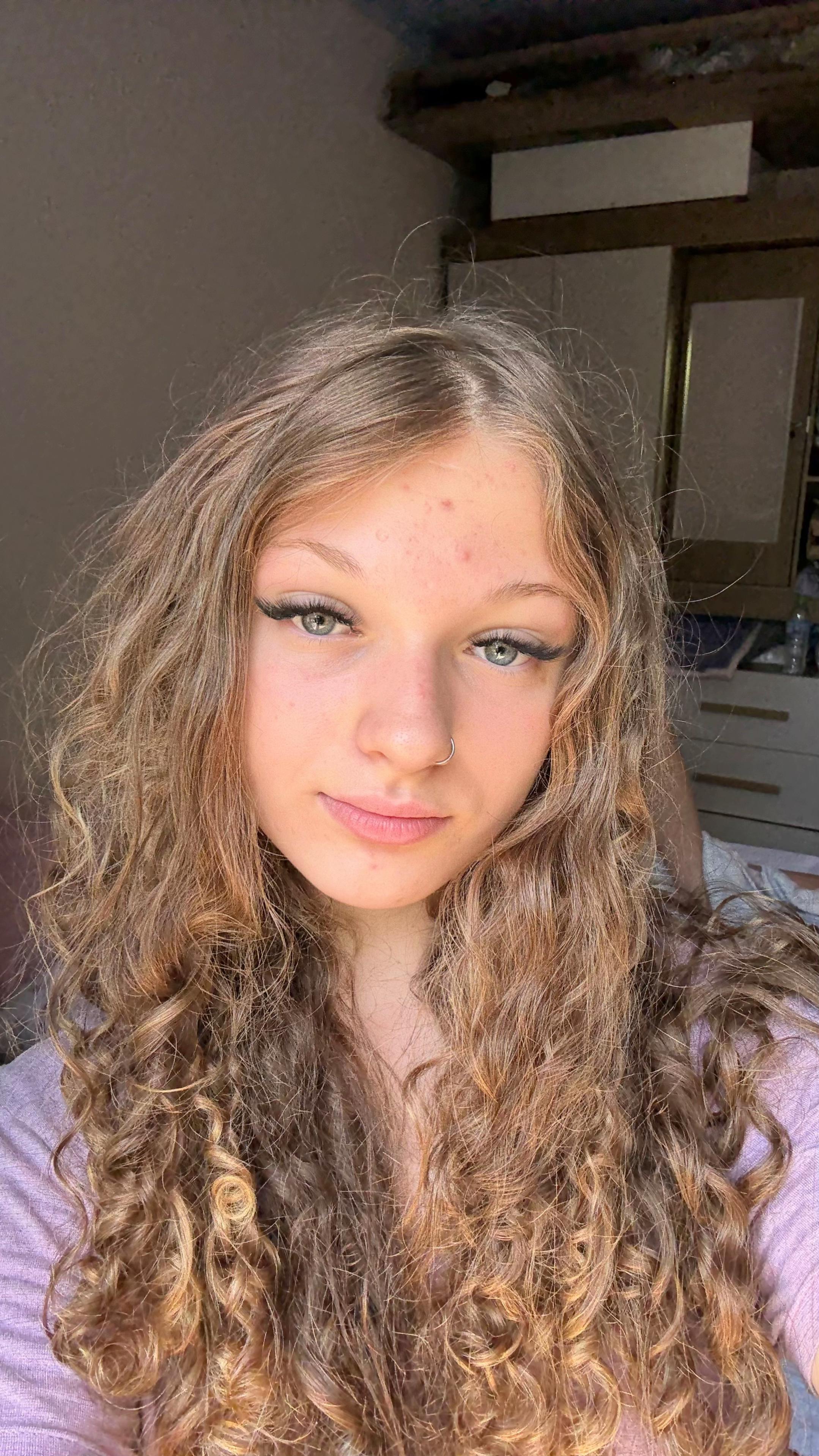 @🧜🏻♀️