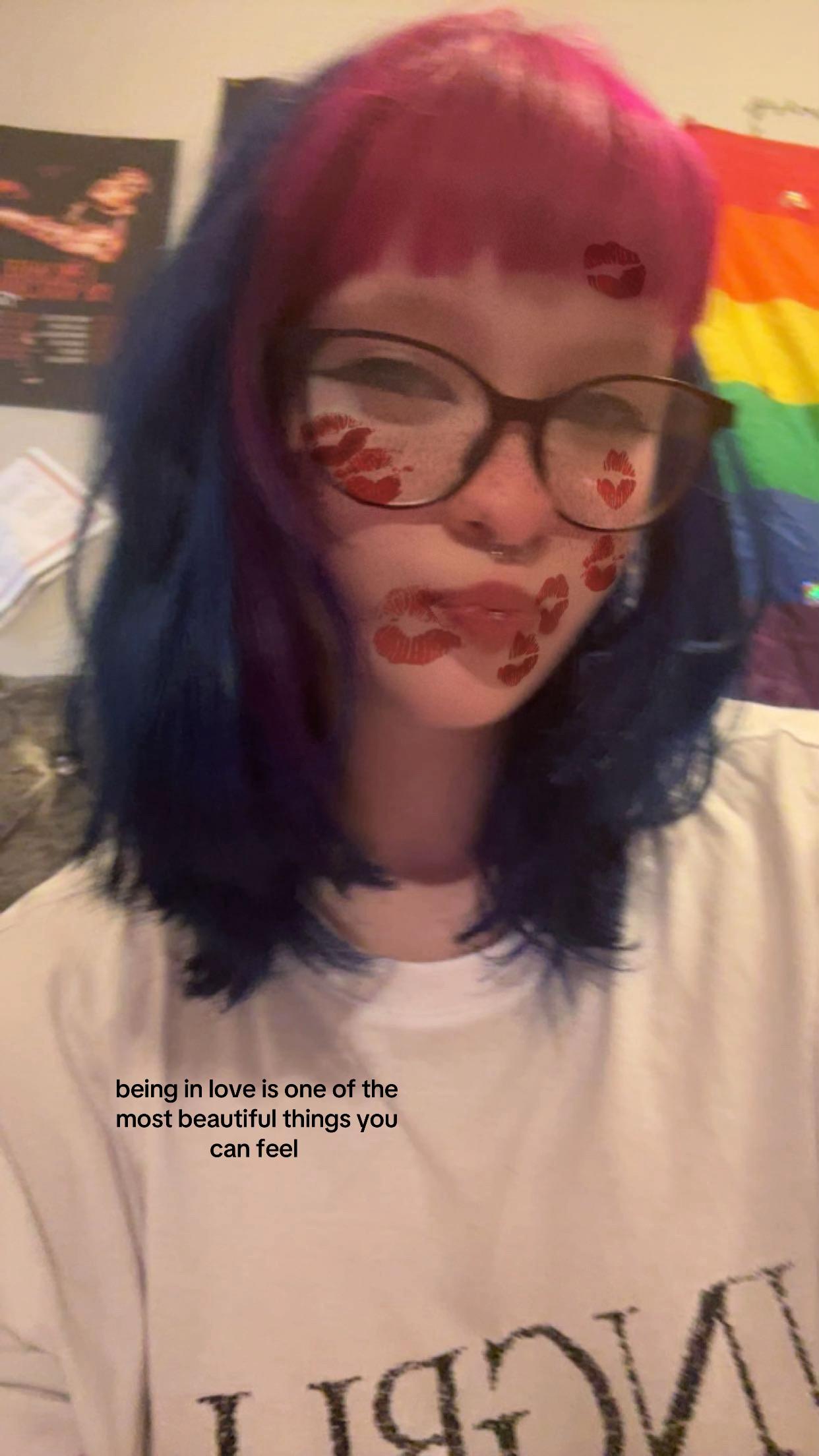 @️