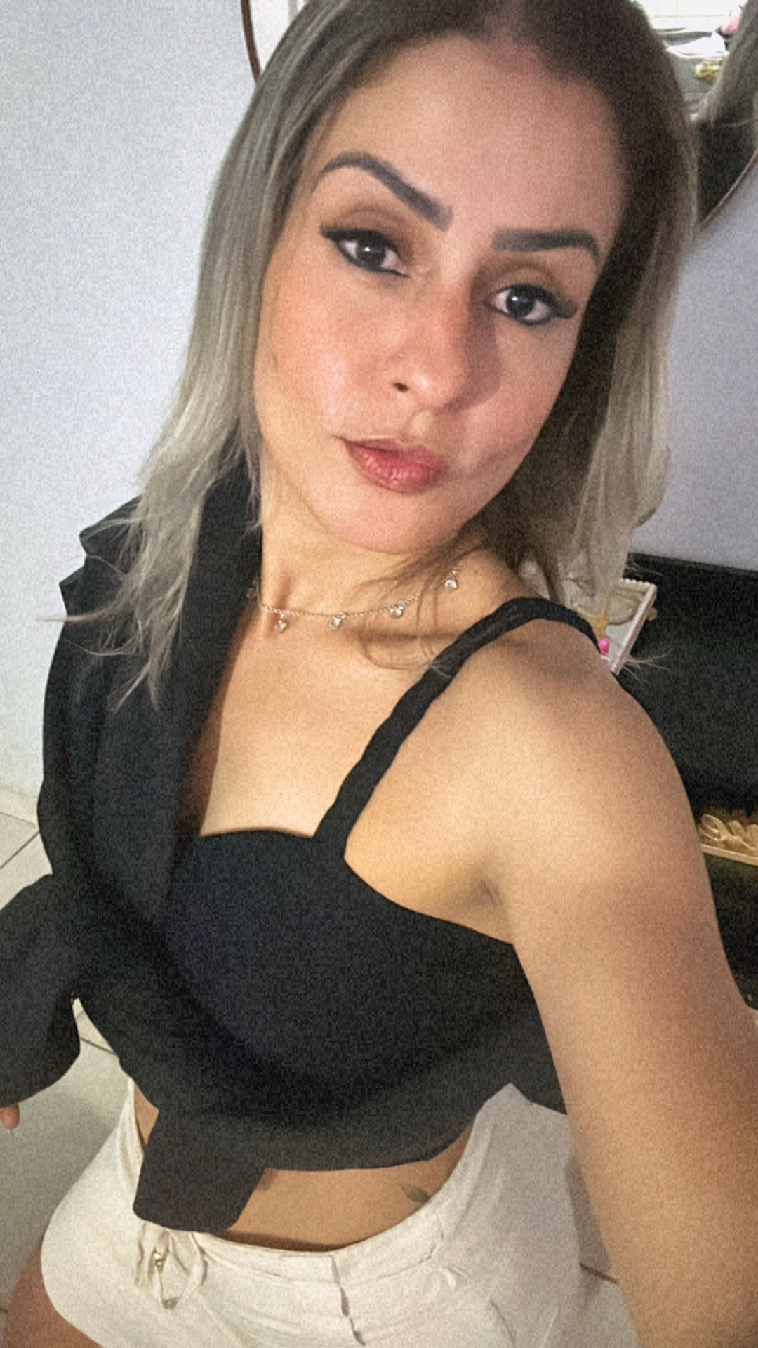 @clessianee