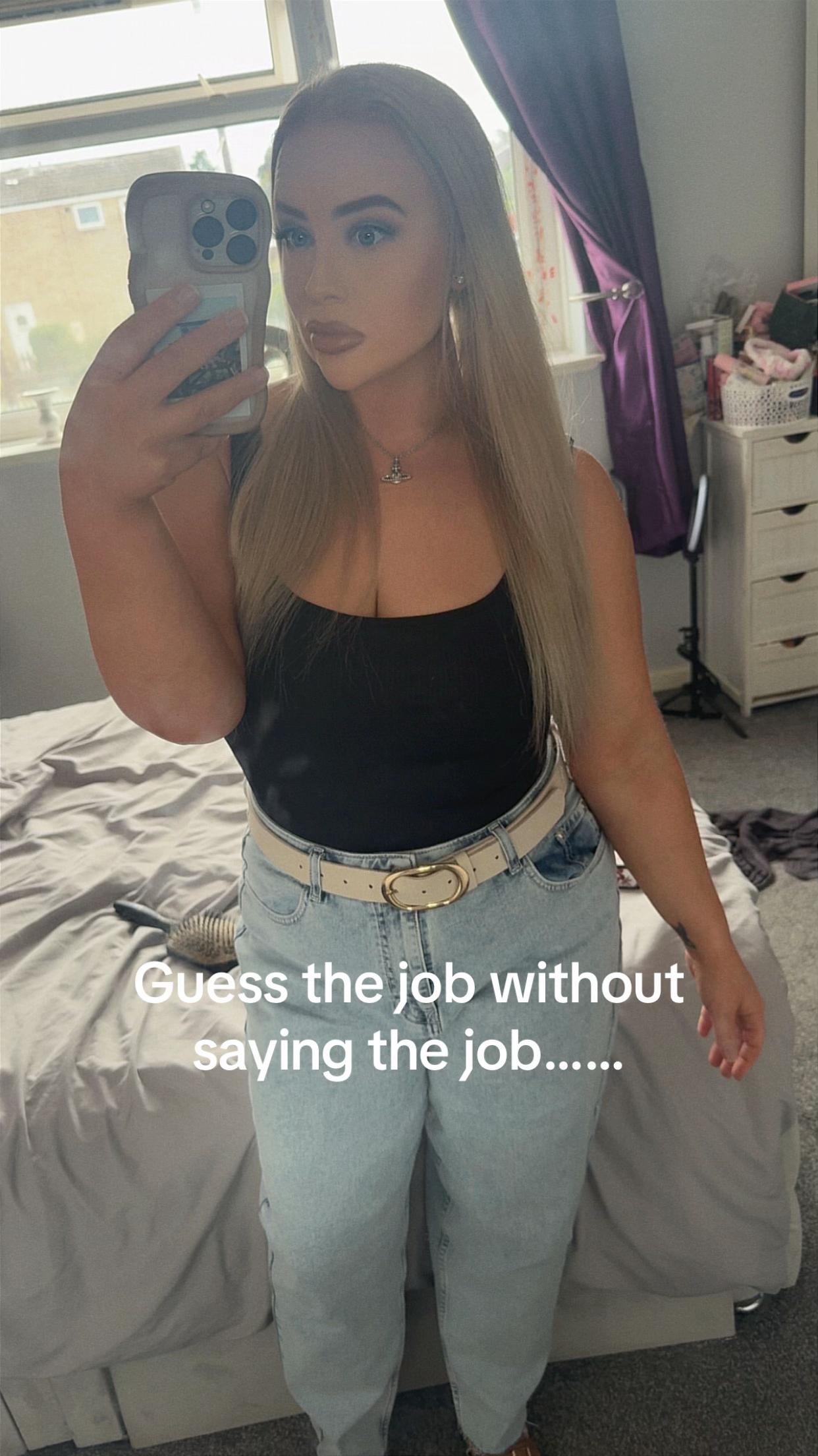 @𝓢𝓸𝓹𝓱𝓲𝓮-𝓹𝓪𝓲𝓰𝓮🖤