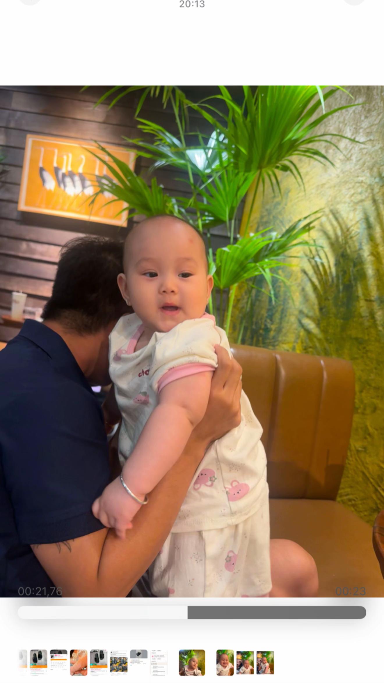 @Kh&aacute;nh &Aacute;o Nịt Tomboy Trans