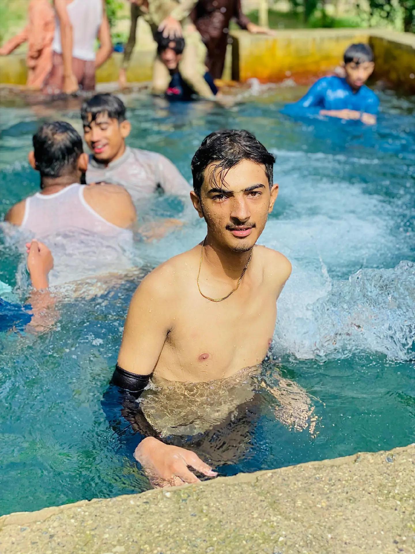 @DX ZANI MEHAR メ