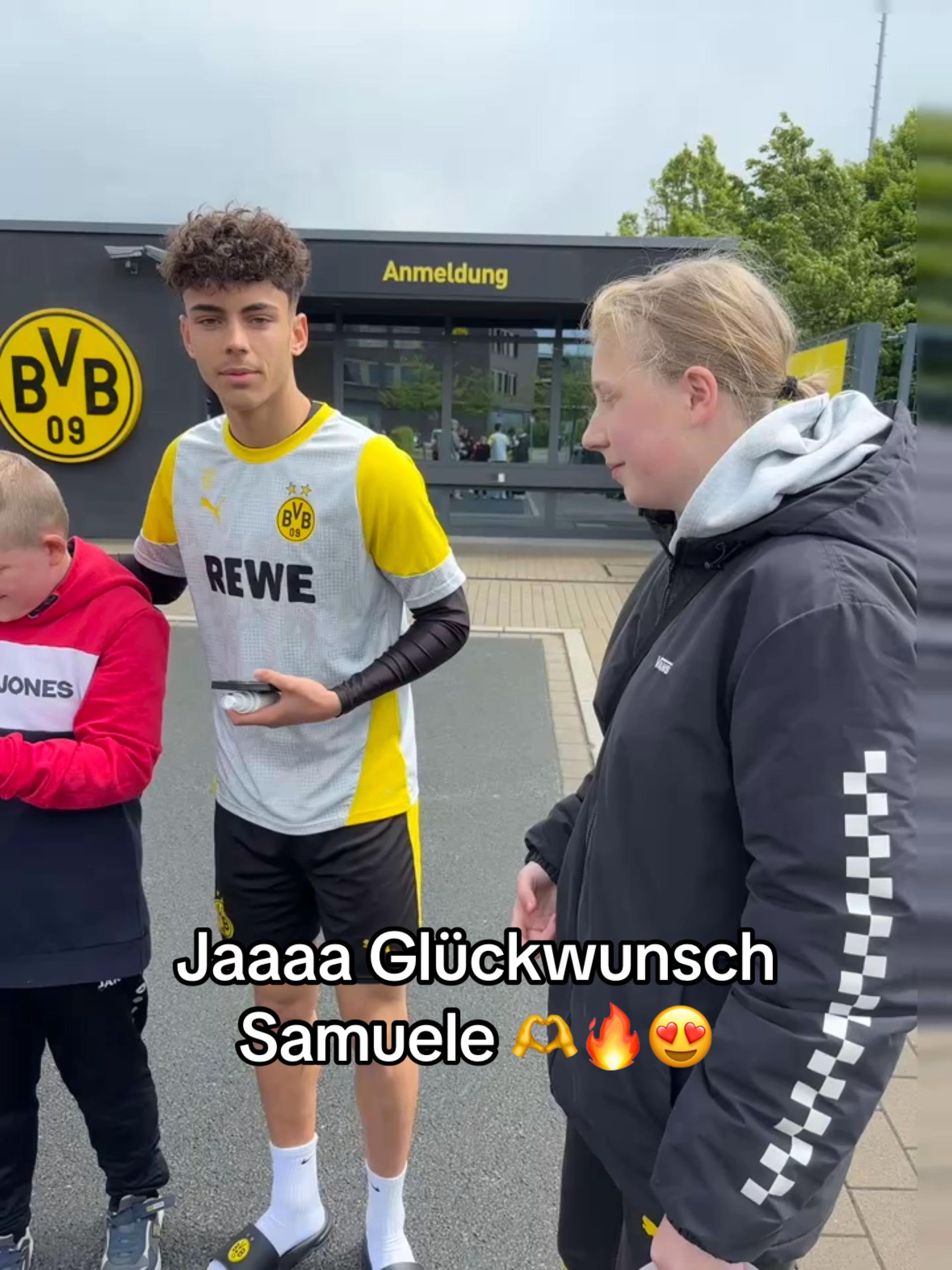 @F&uuml;r immer der BVB 🖤💛🥳JB10❤️