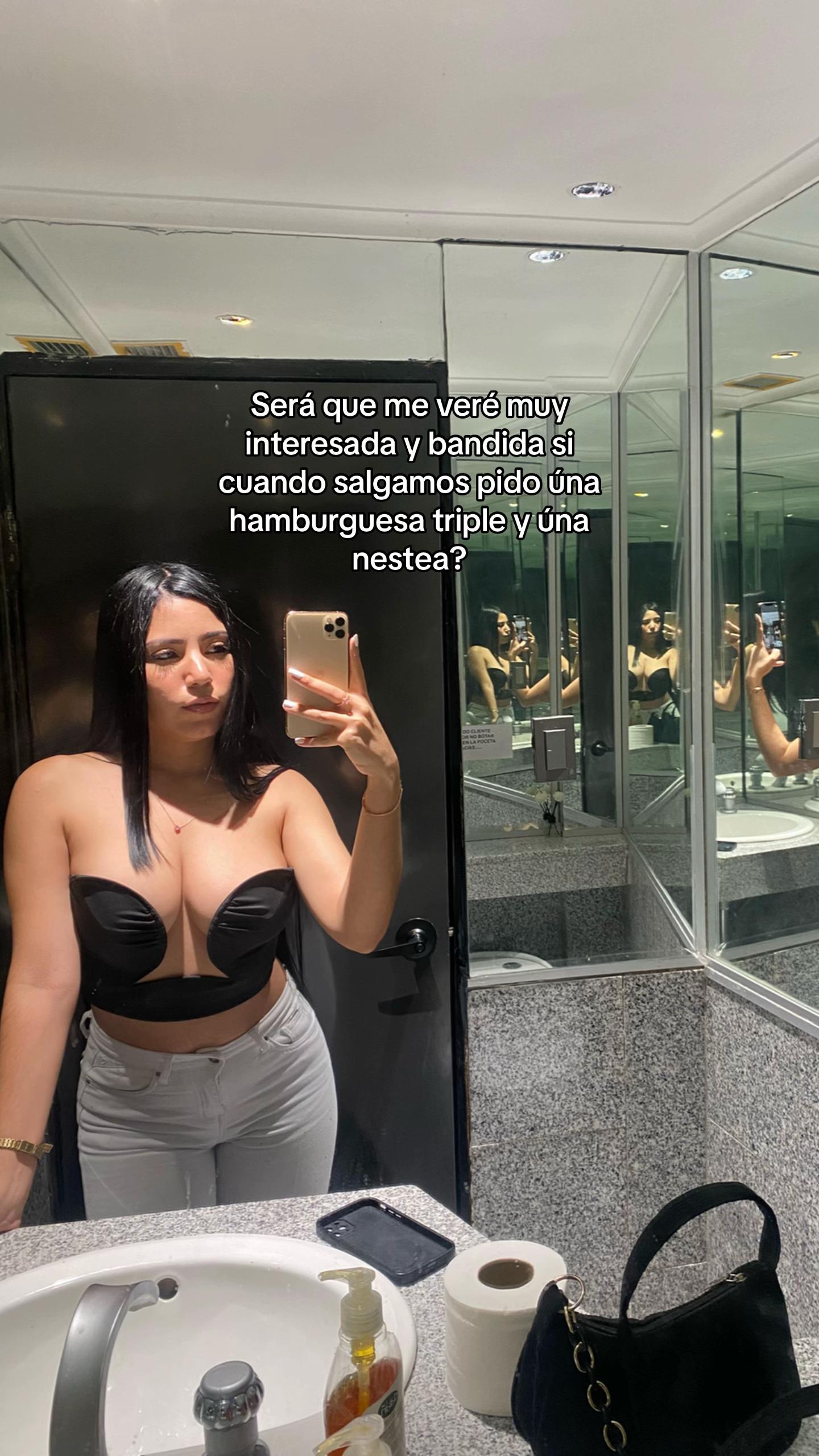 @Daniela Cabrera