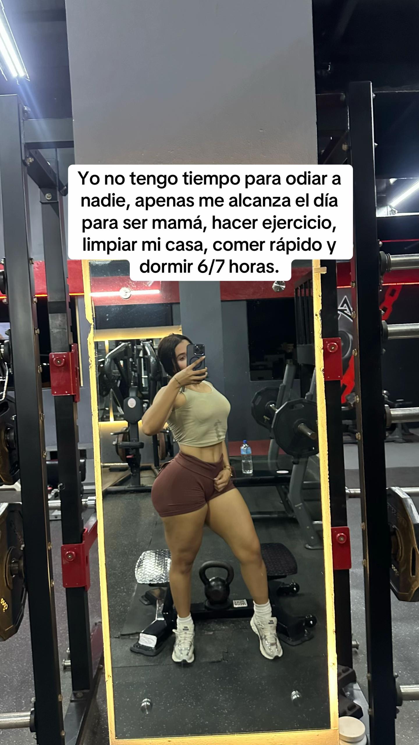 @Butterflyxo_