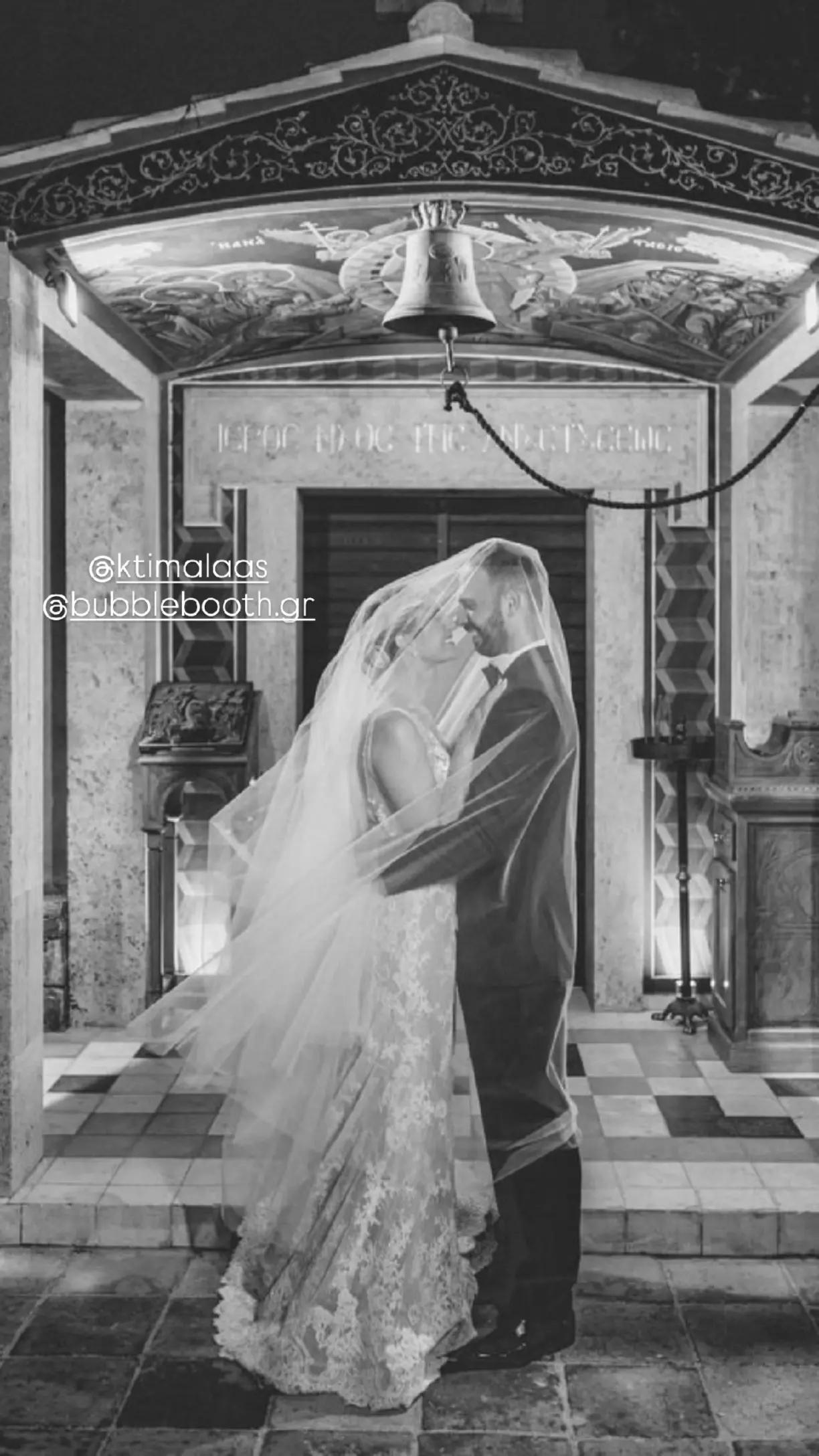 @LOVE IN A FRAME