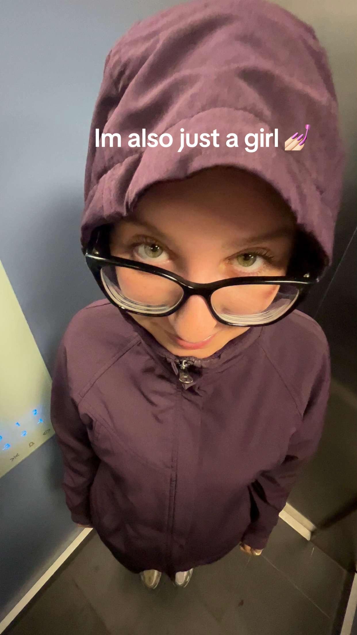 @mariposa 💋🫧