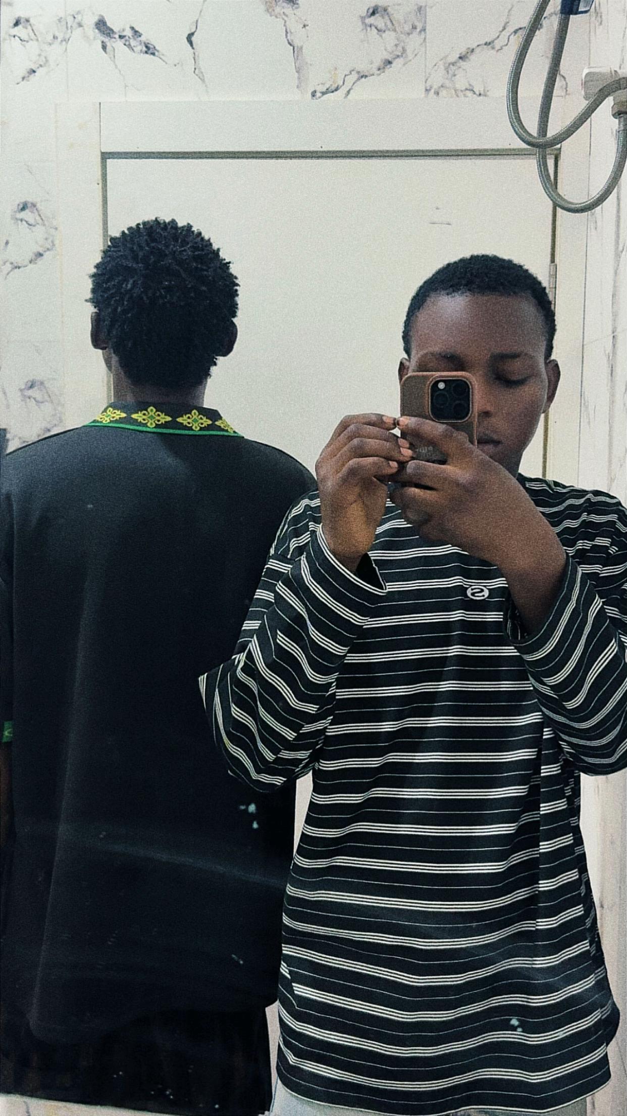 @🌴BOLAJI🌴