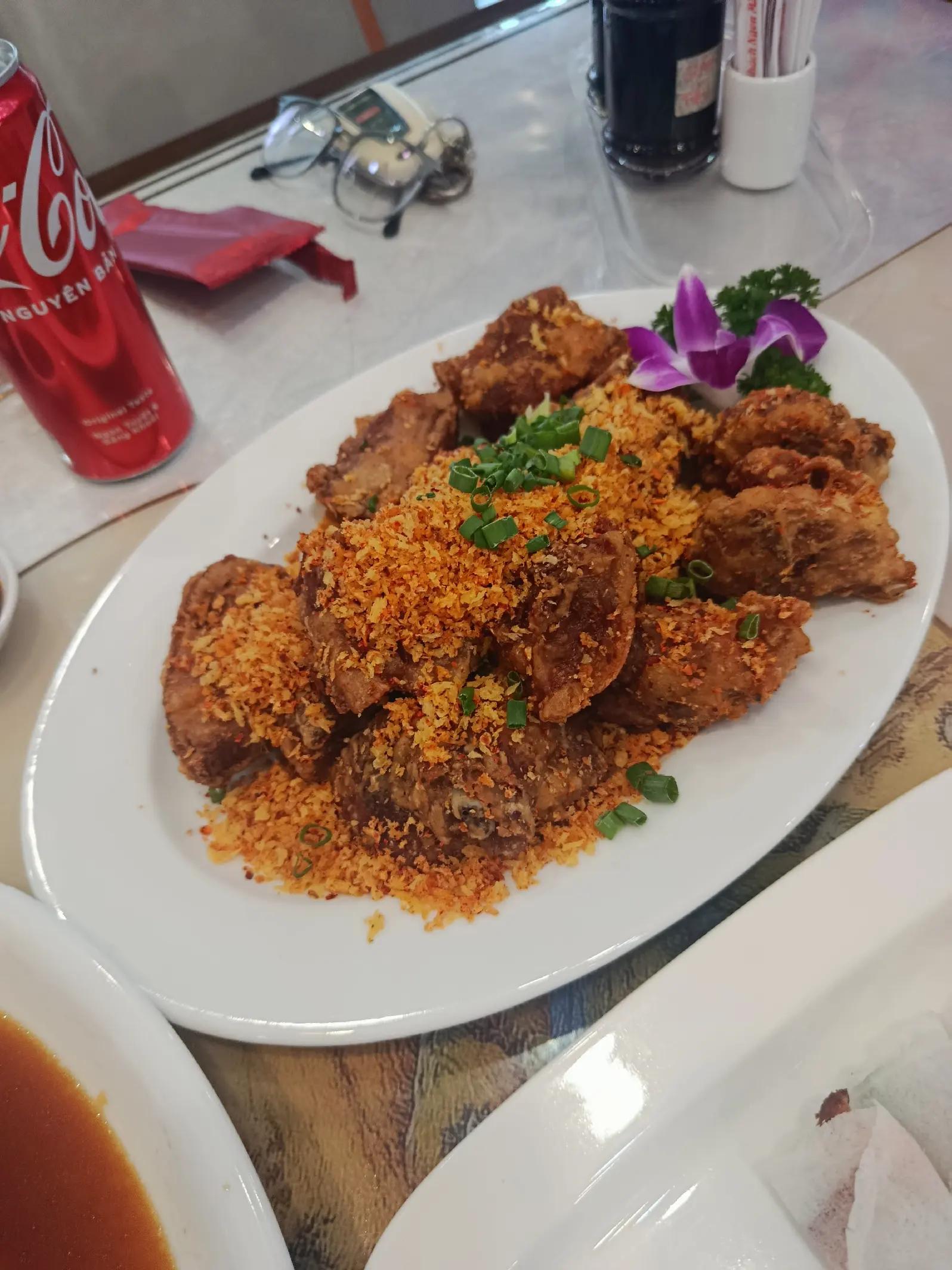@Nh&agrave; Xe Tấn T&agrave;i An Giang
