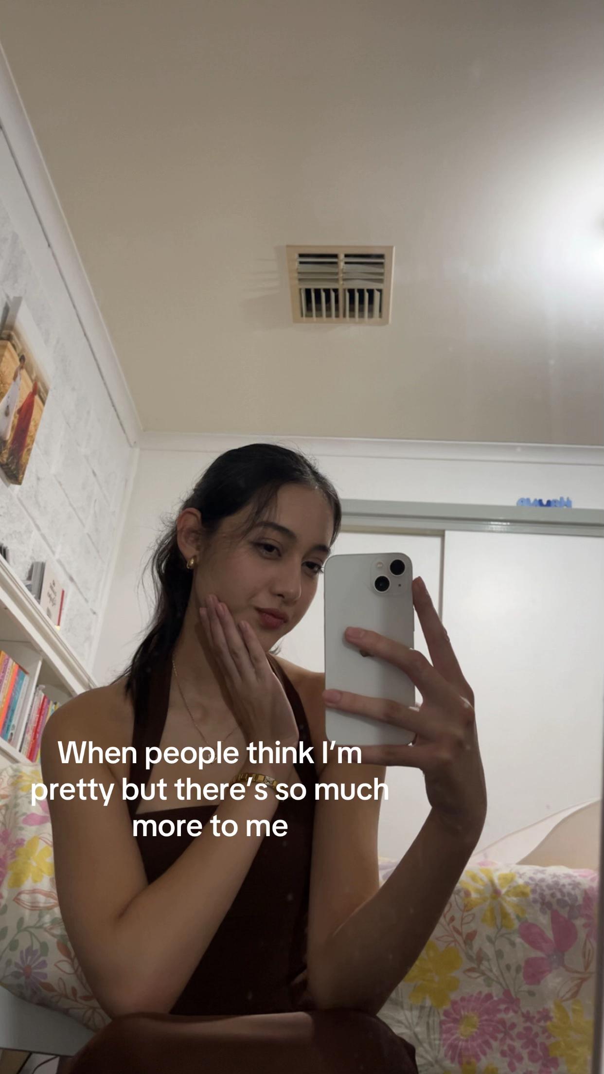 @☮️