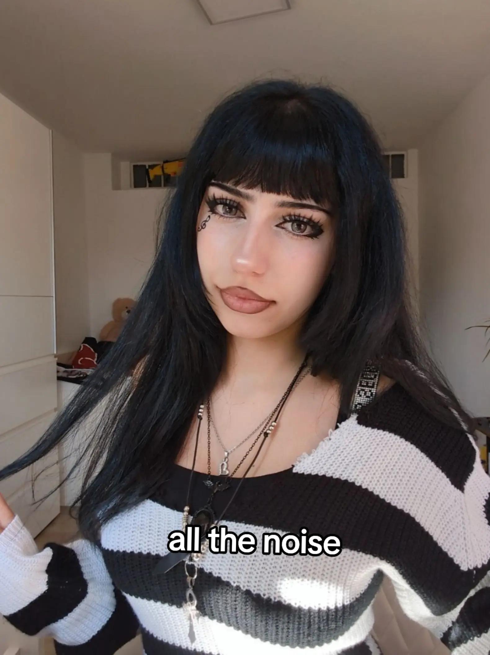 @~Rina~
