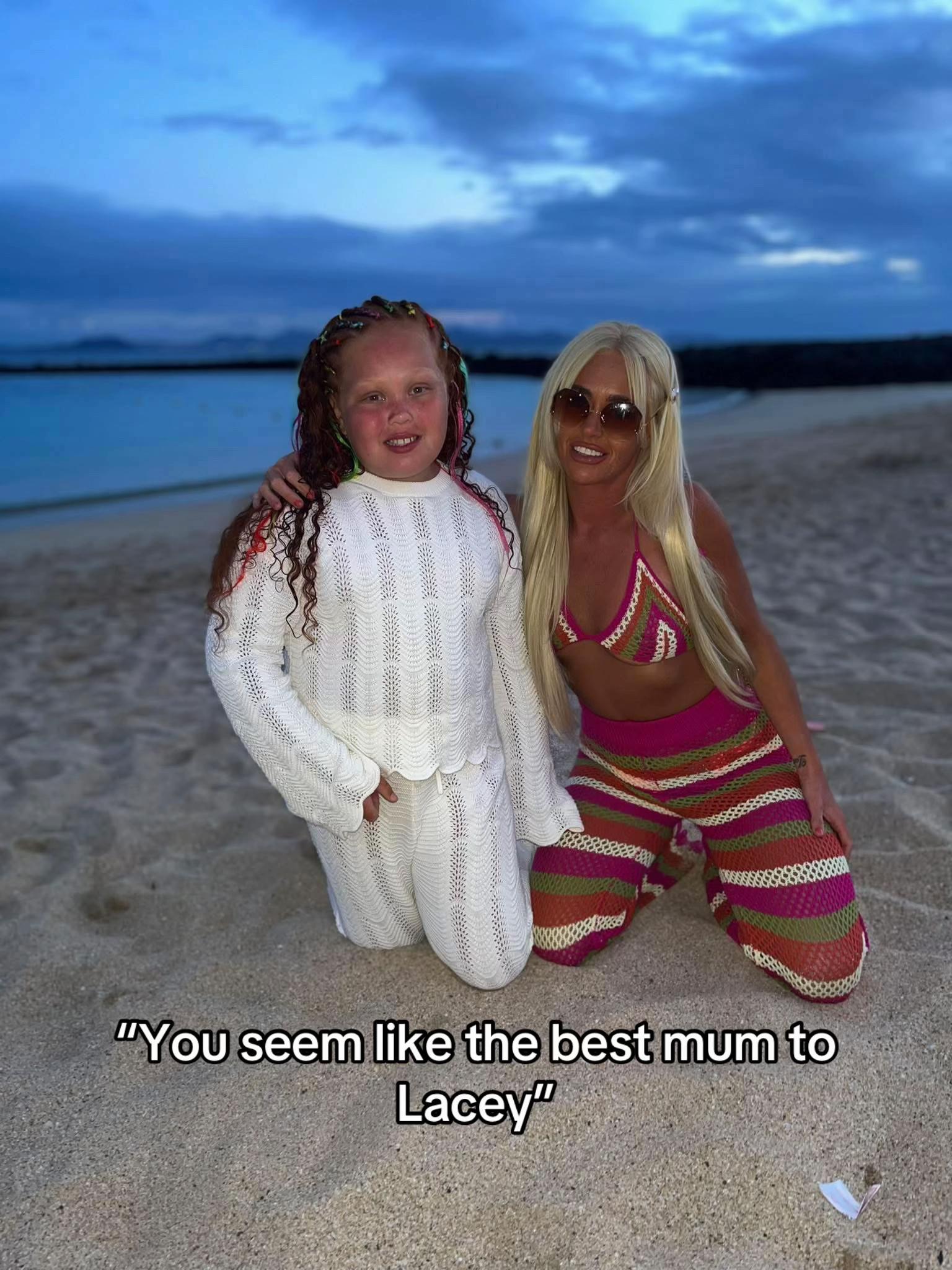 @Laura and Lacey.m.xx