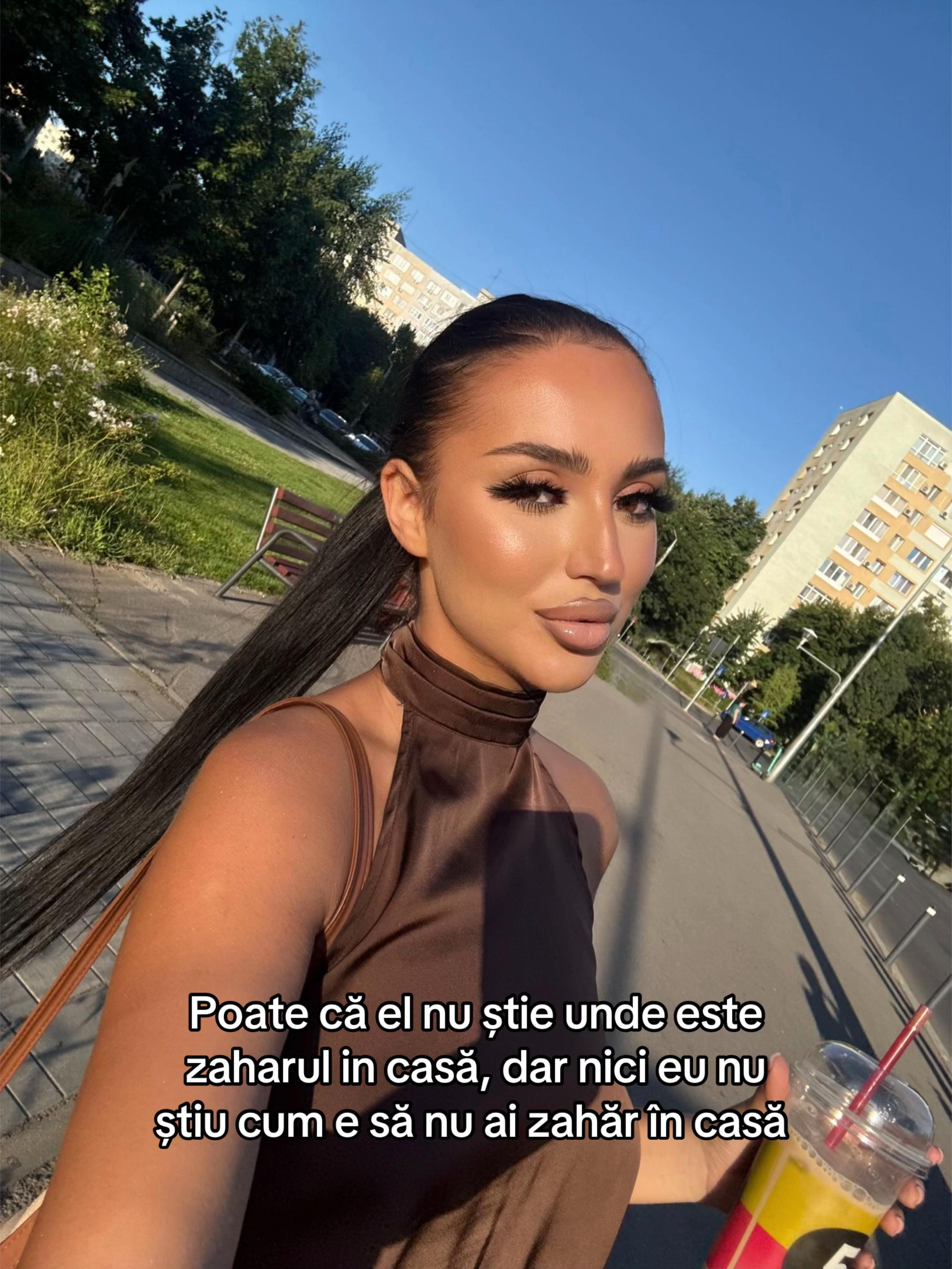 @Alexandra Oancea