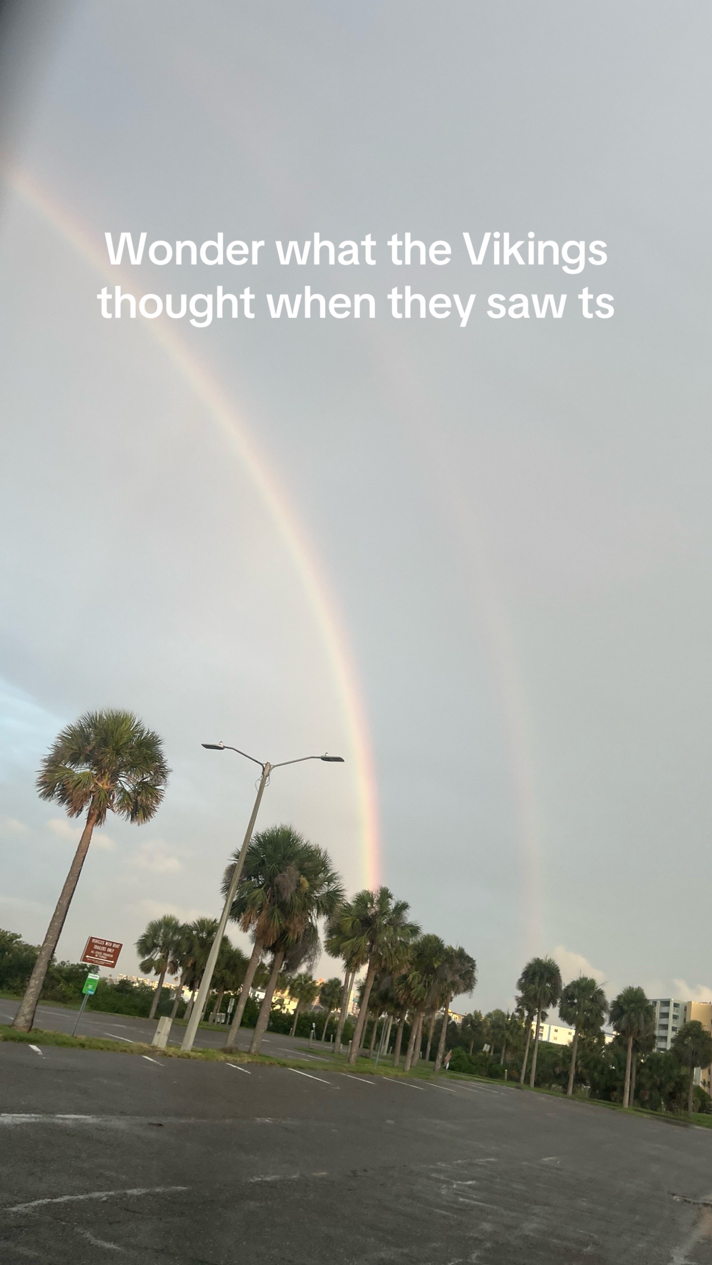 @colindanz