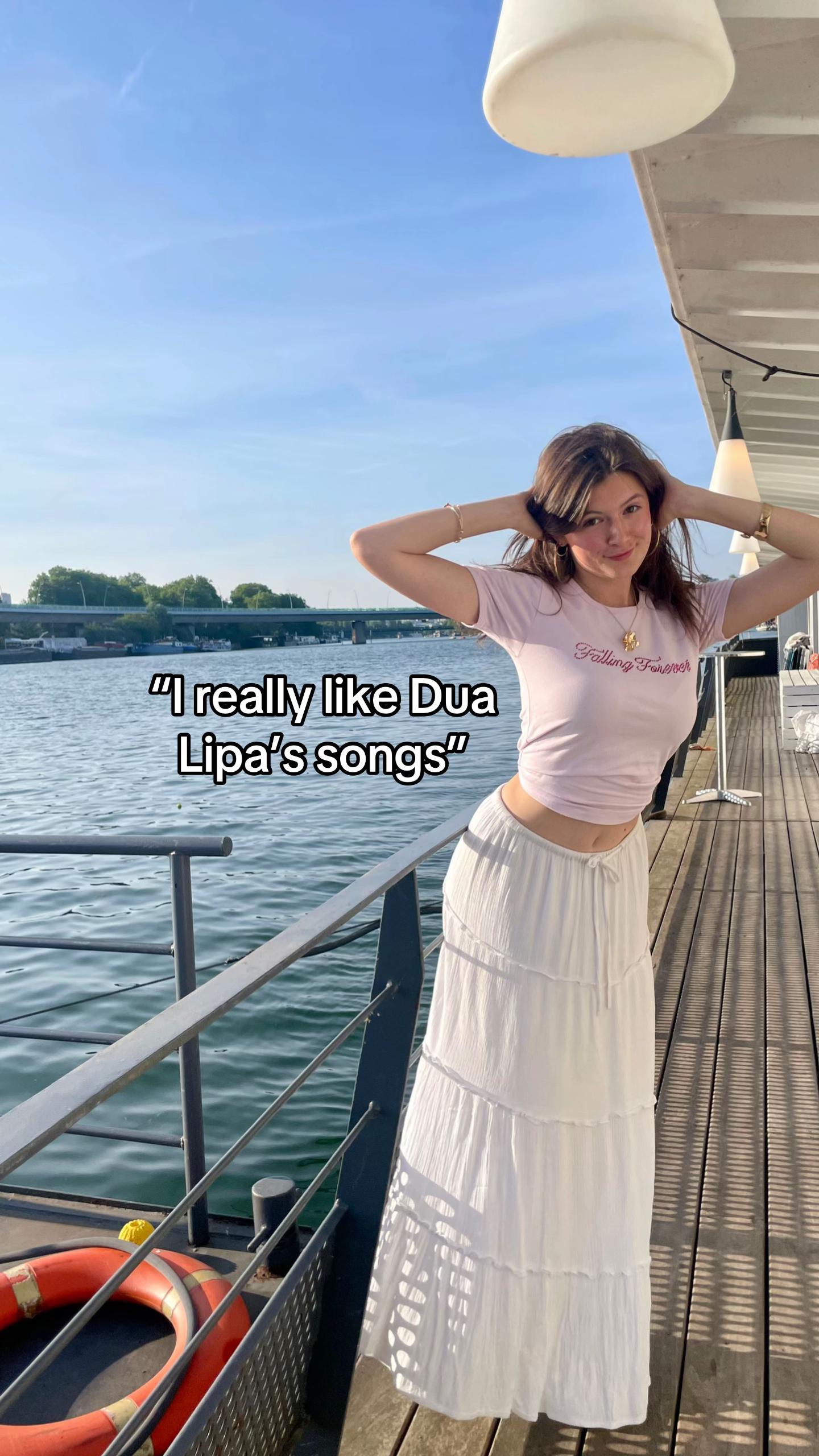 @Emmika