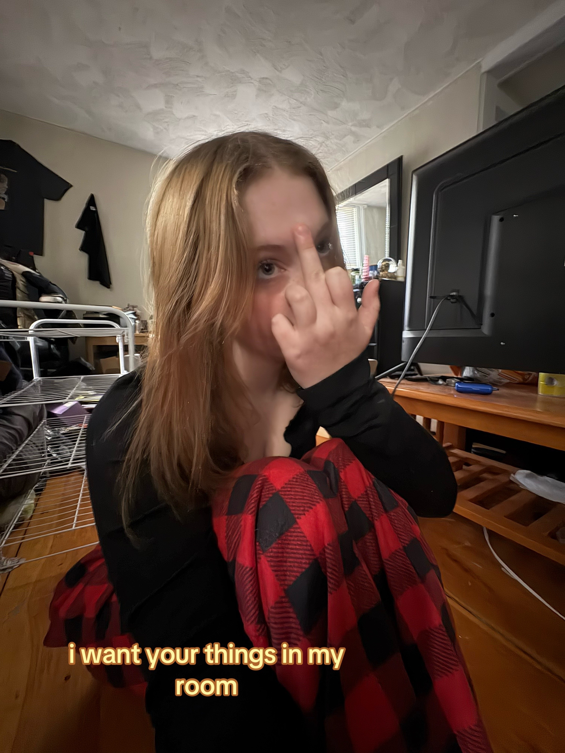 @🤫