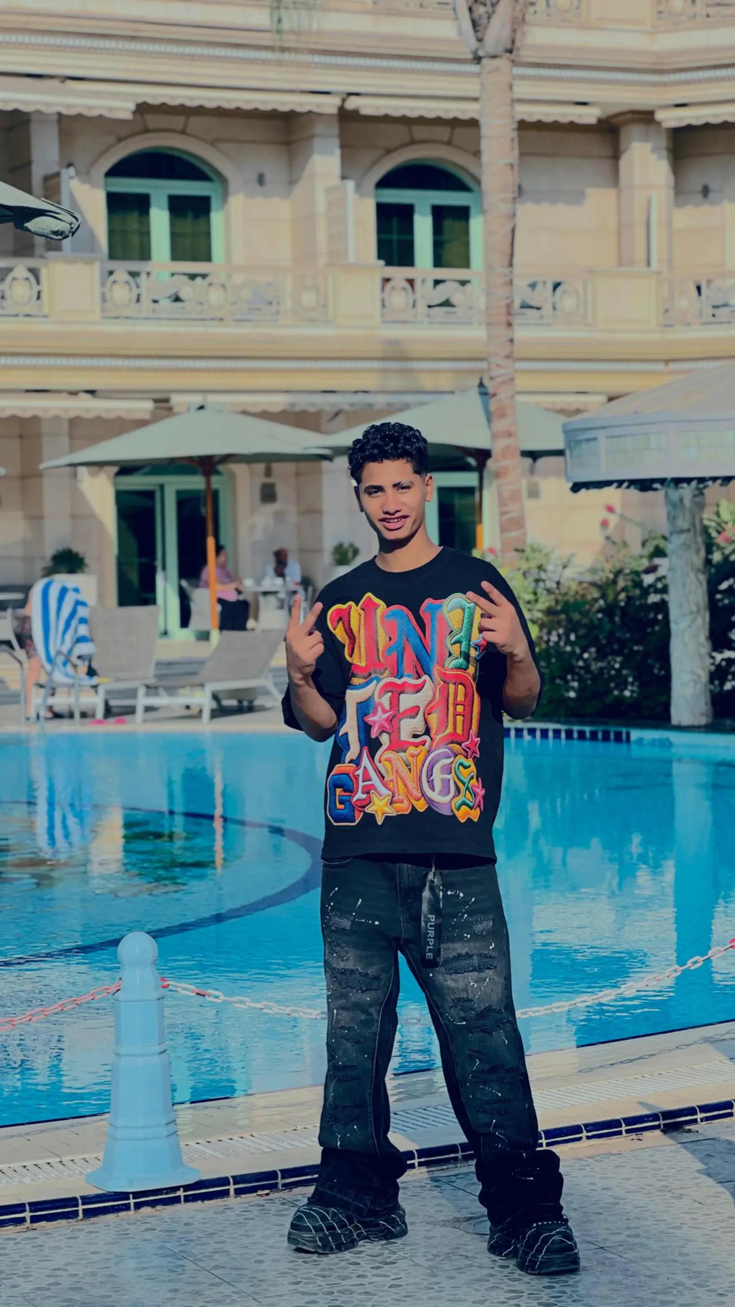 @فـلفـل „🫅