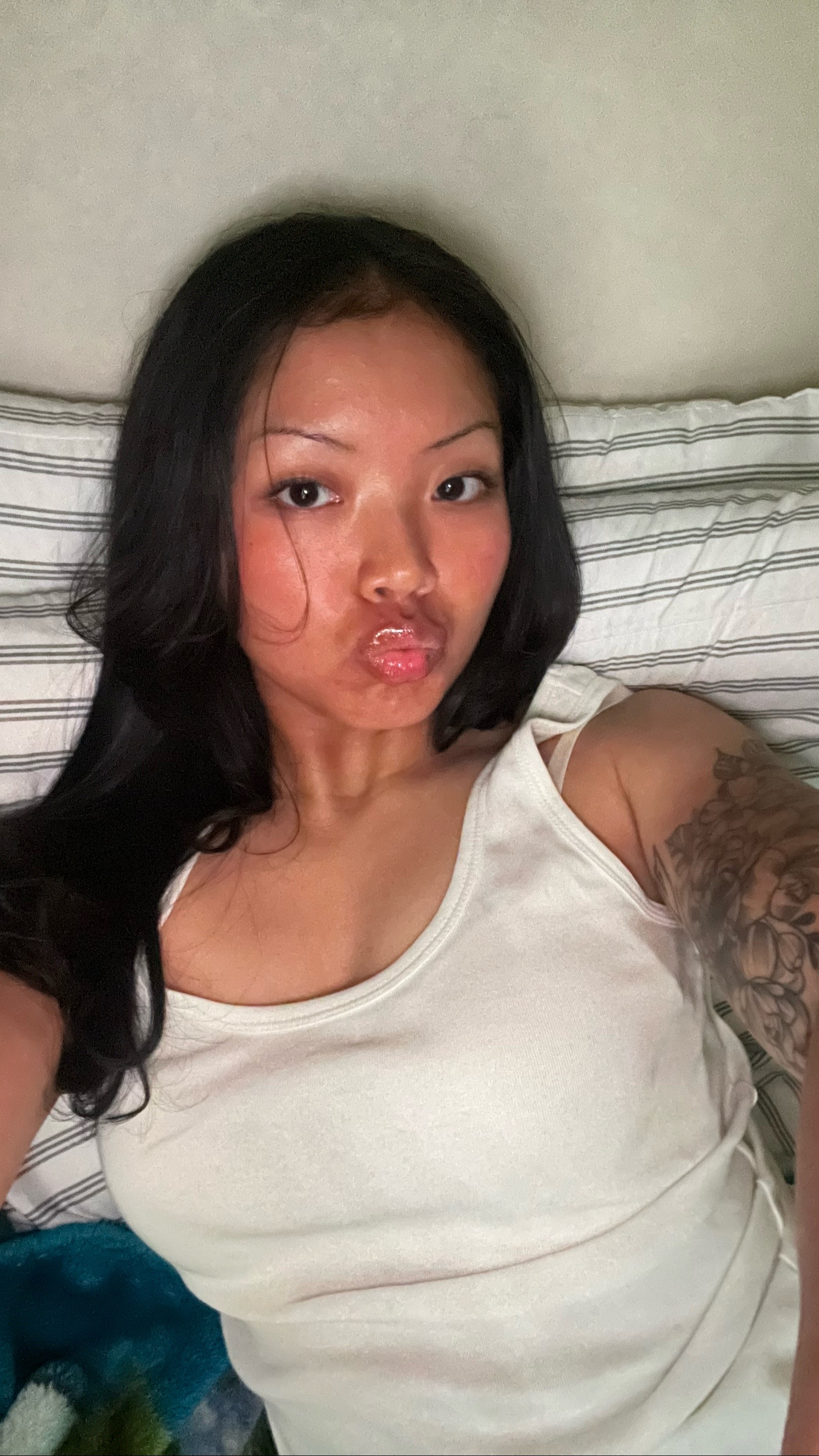 @v