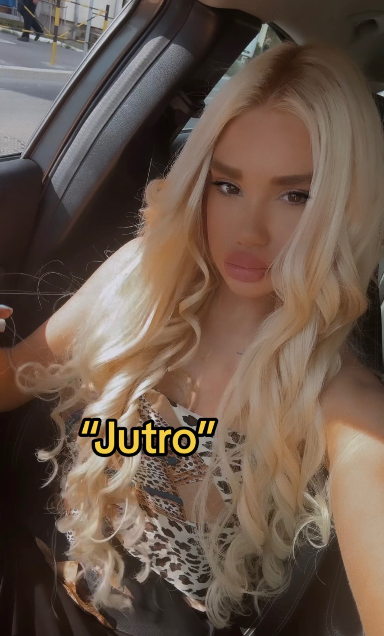 @loca_loca_locaa