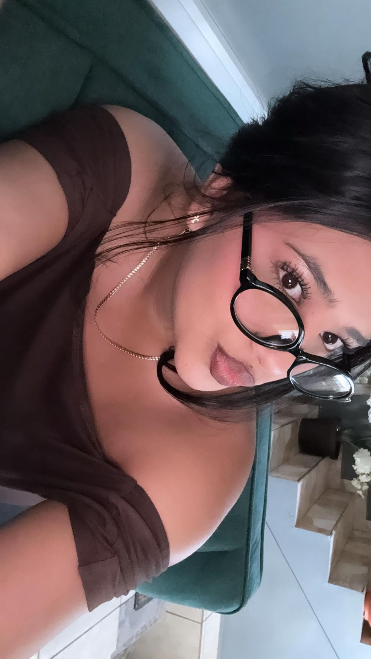 @abisai