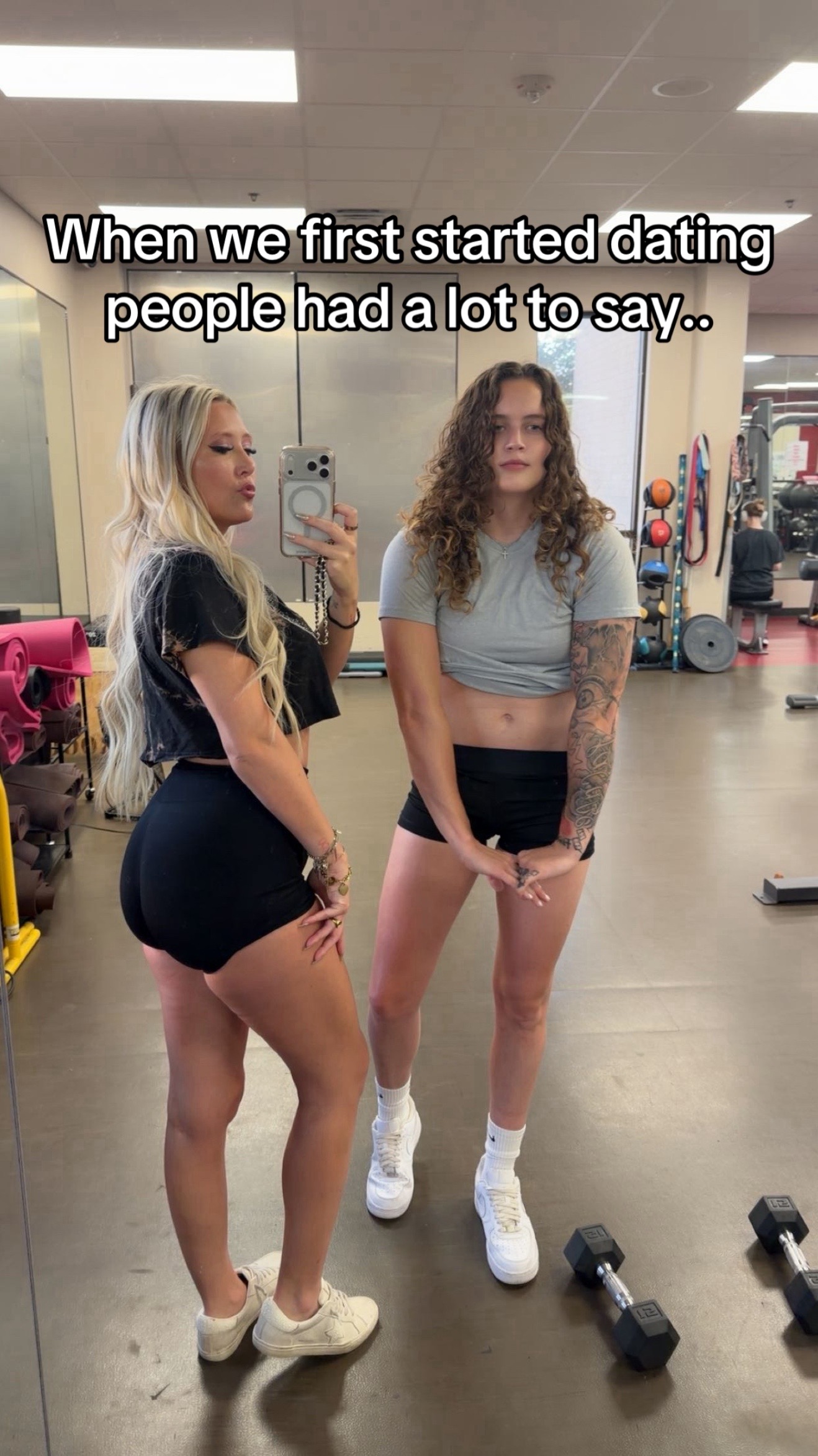 @Christian Nicole ๐