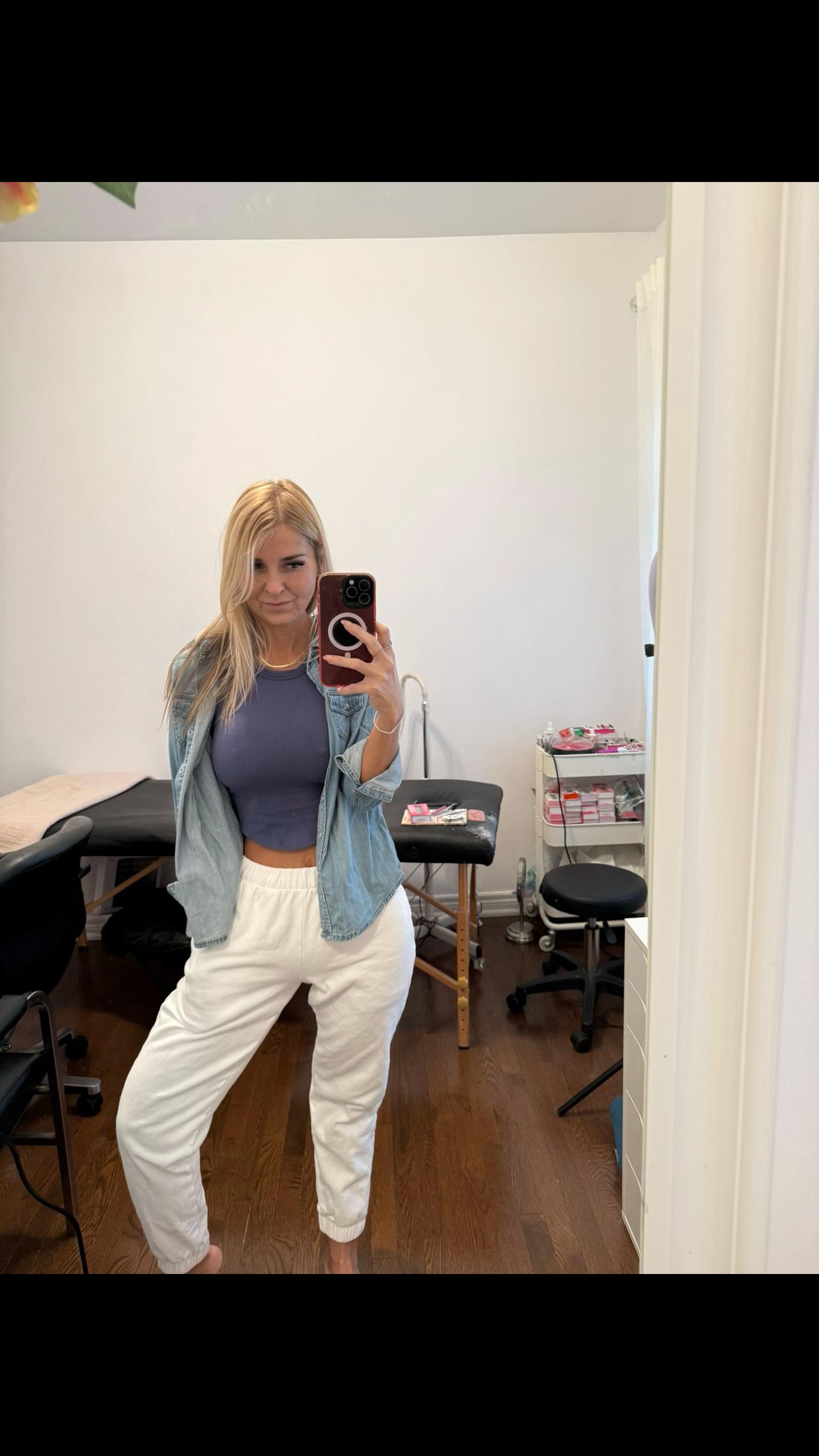 @Emilyy_james90fanclub