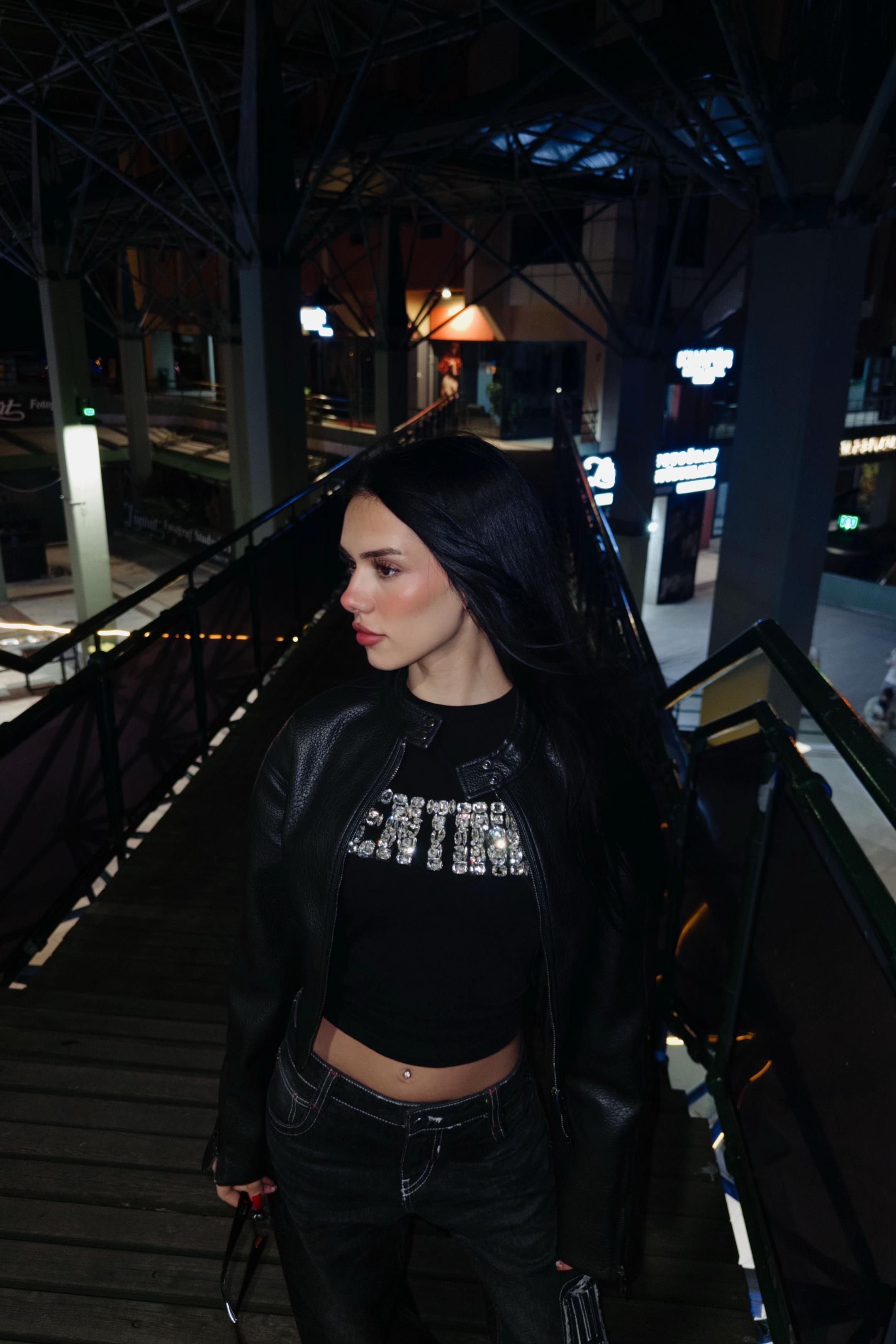 @Mina Çalışkan