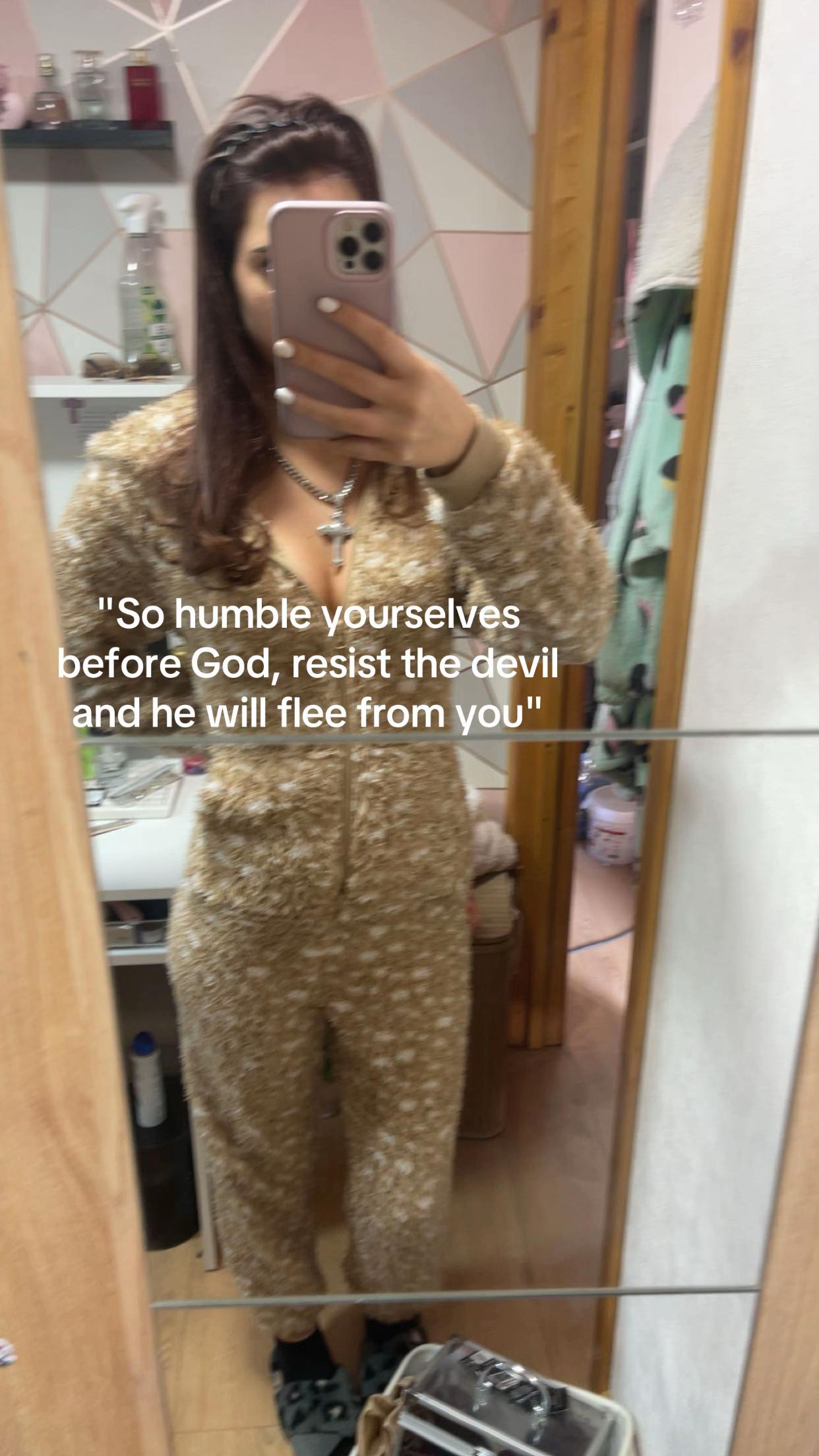 @Samantha