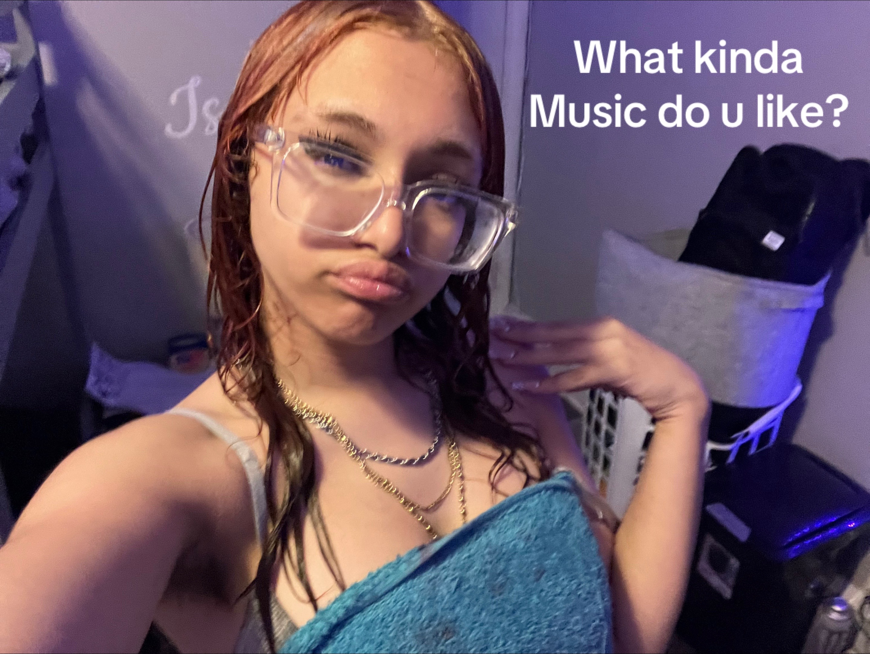 @𝔓𝔬𝔰𝔰𝔢𝔰𝔰𝔢𝔡𝔅𝔢𝔞𝔲𝔱𝔶