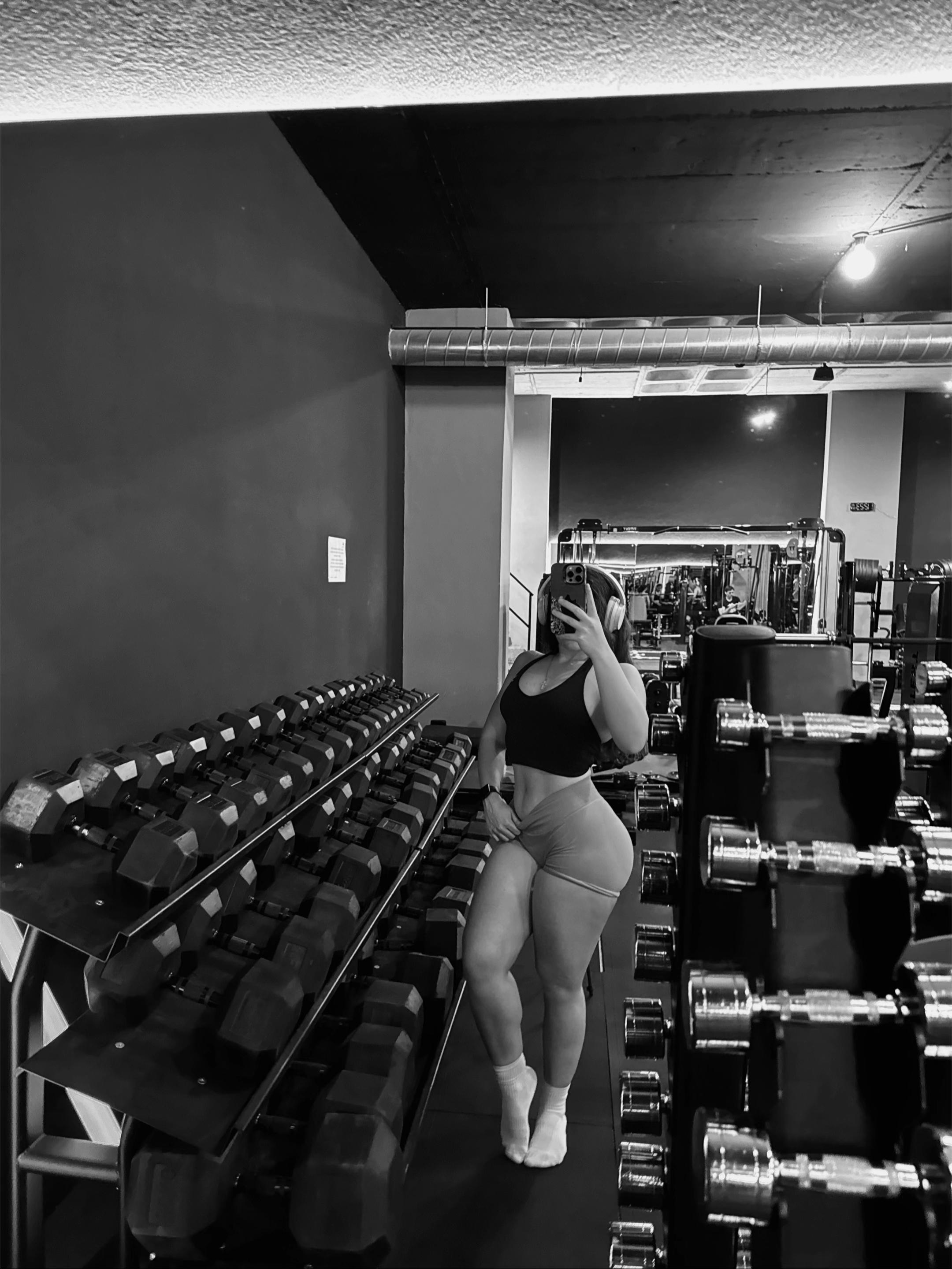 @In&ecirc;s