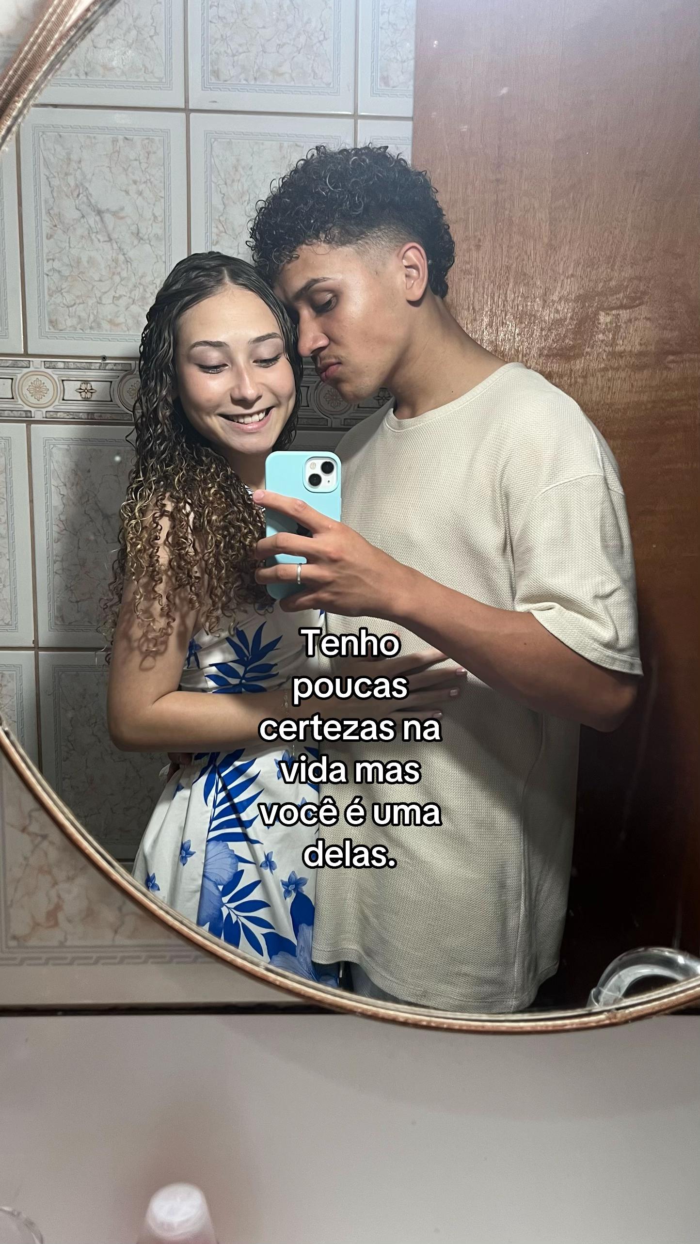 @🎭