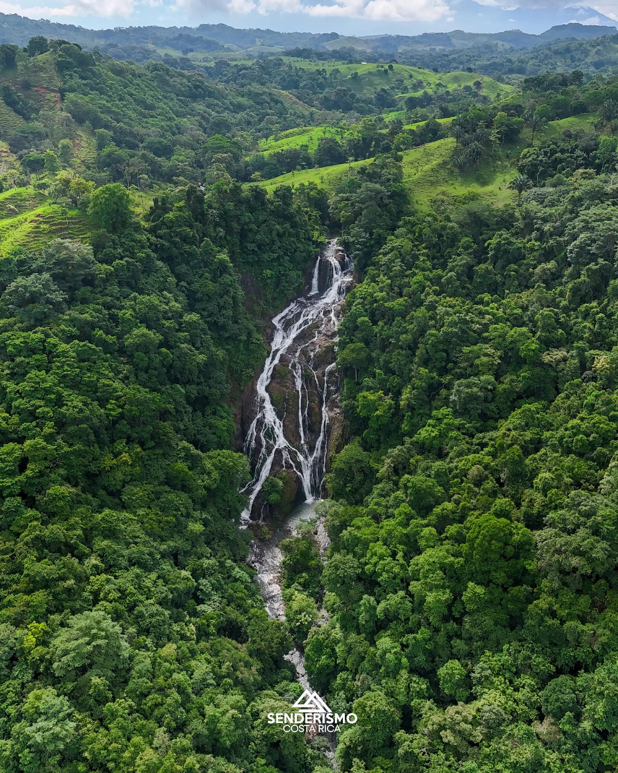@Senderismo CR | Tours & Nature