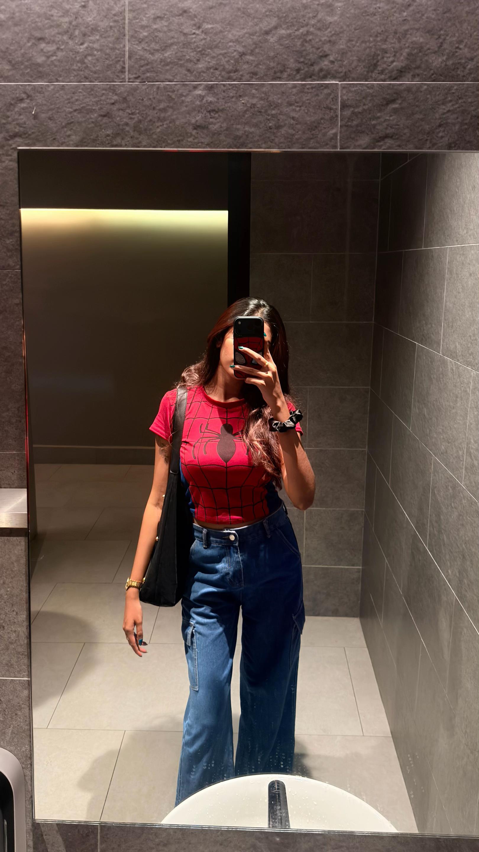@Lakshana_99