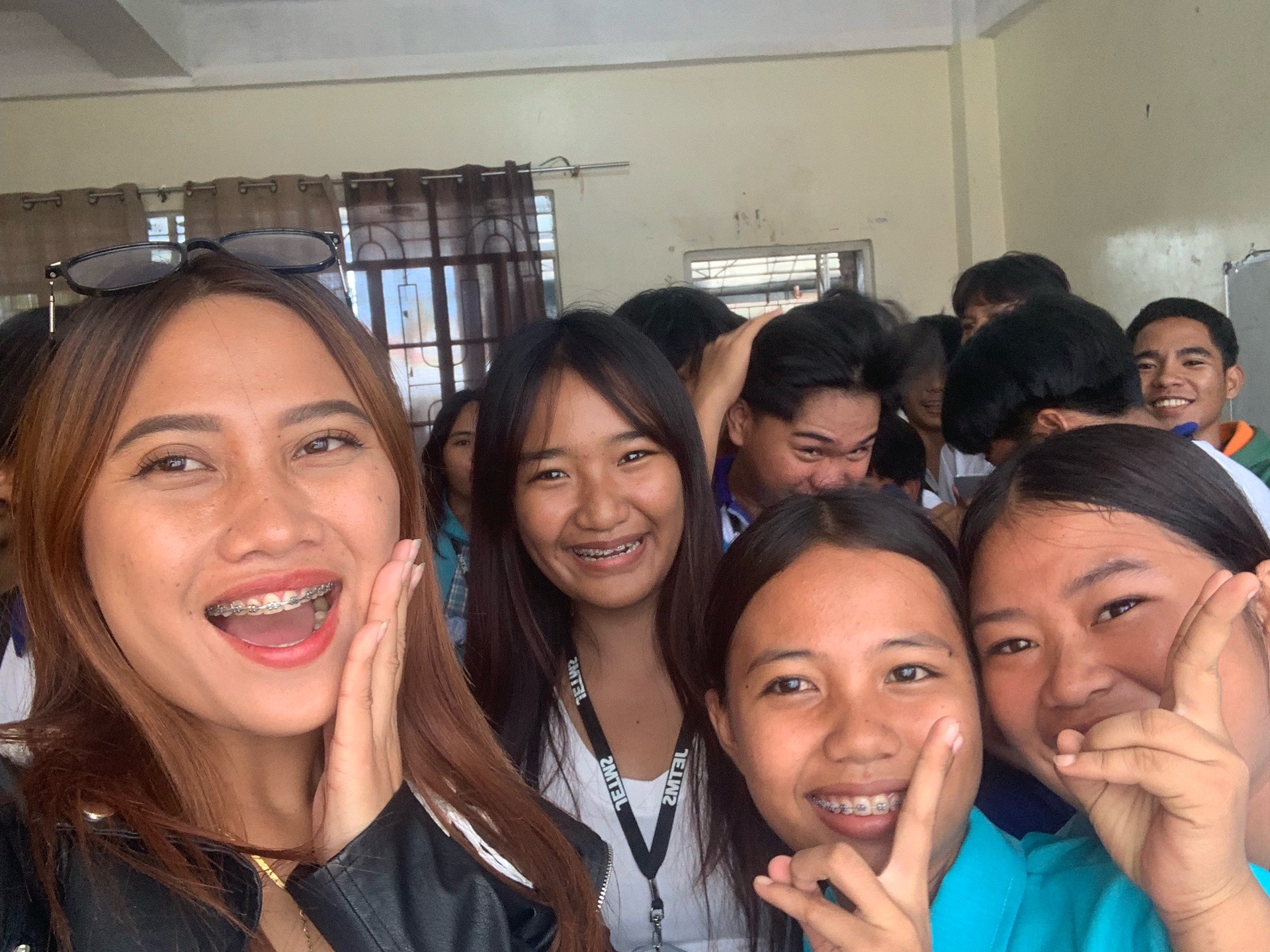 @Zhy-rylle