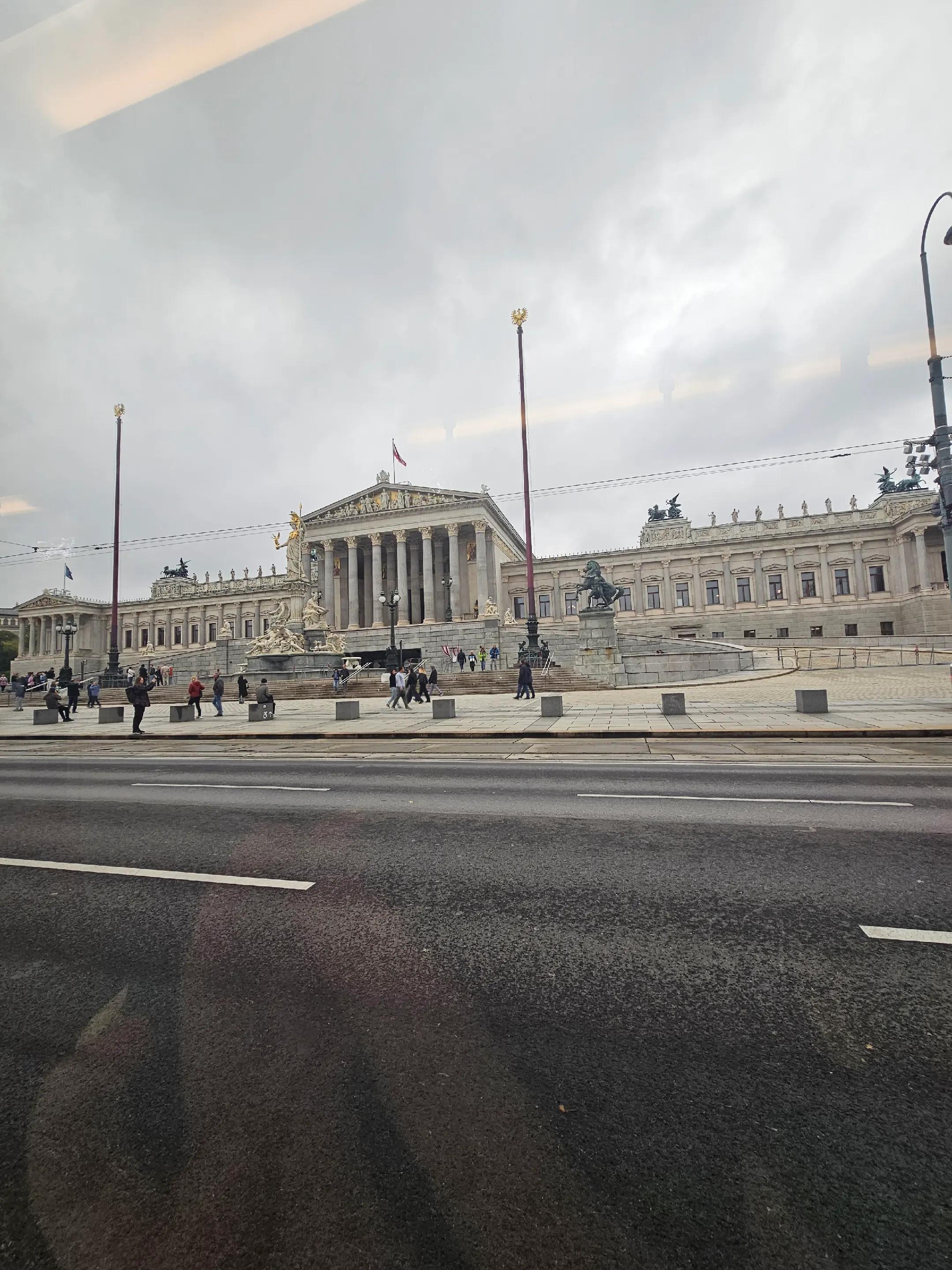 @traveljan