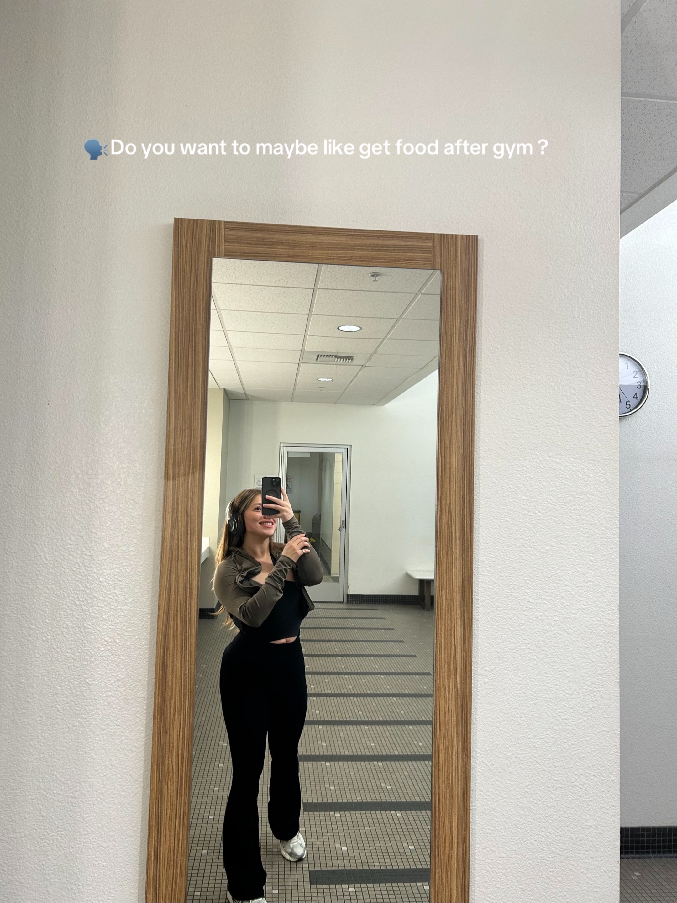 @Shayracrystaal