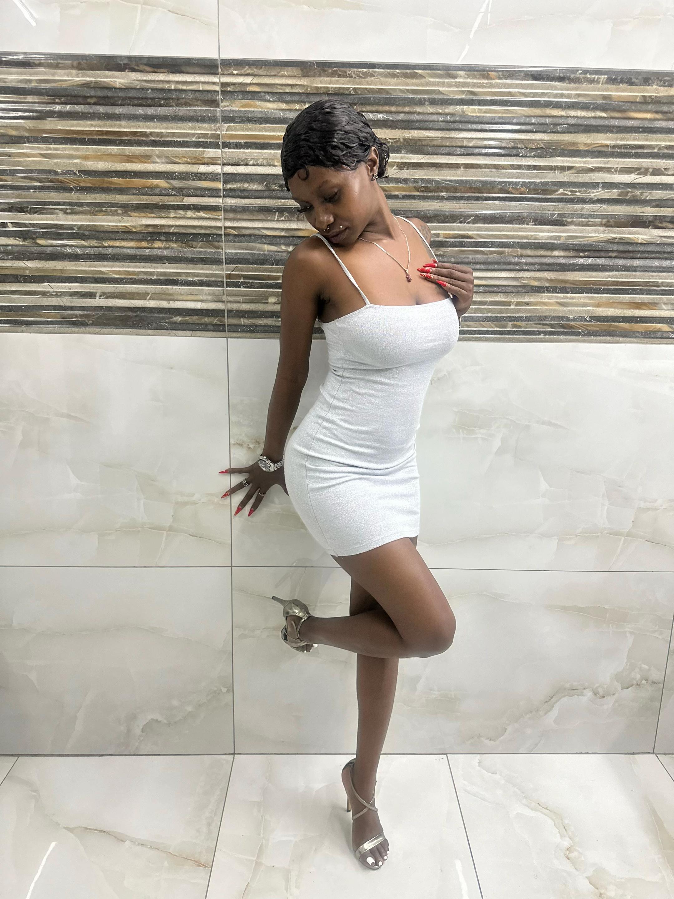 @Yvonnealeri254