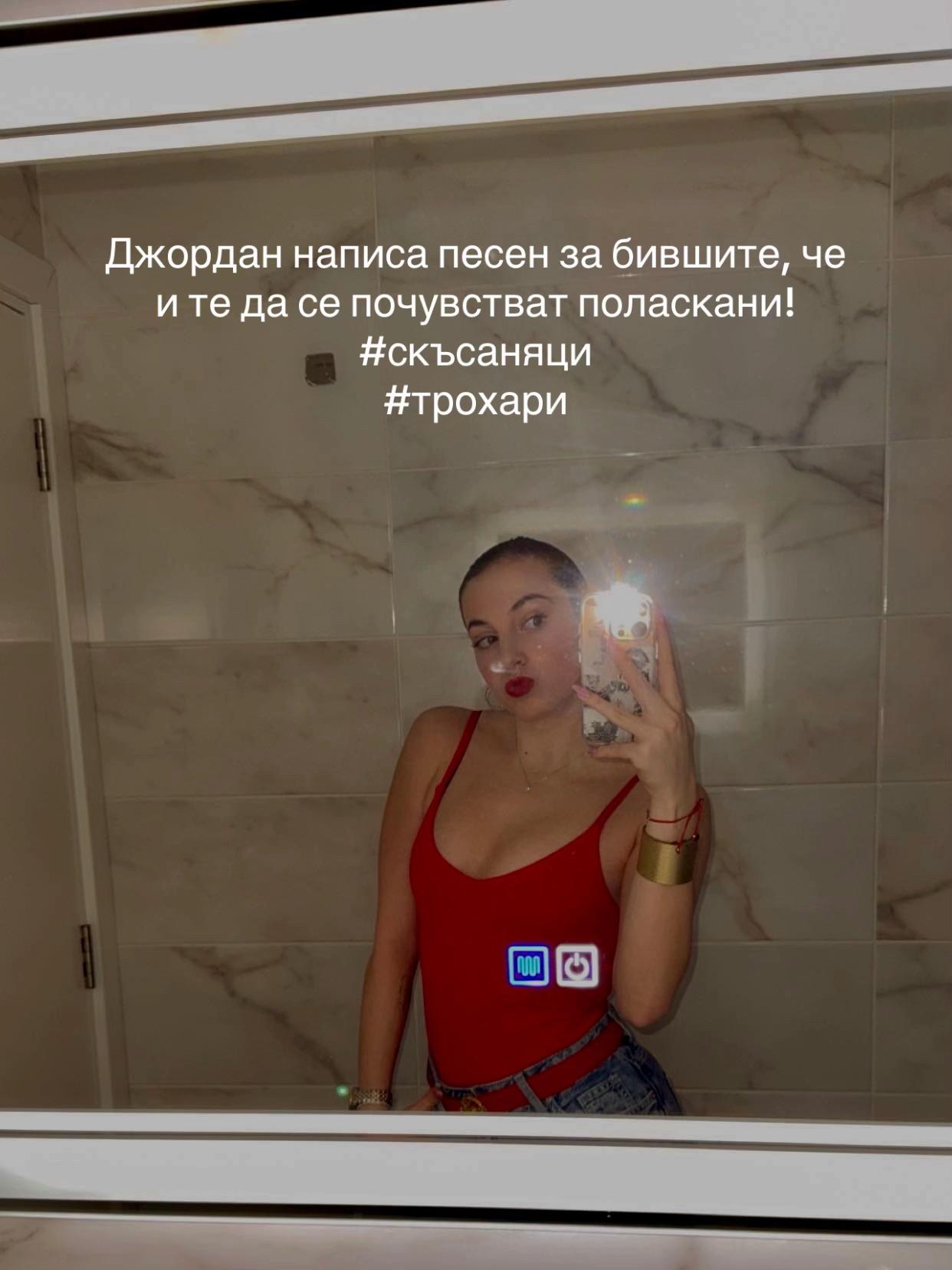 @𝒮𝒾𝓂𝑜𝓃𝒶