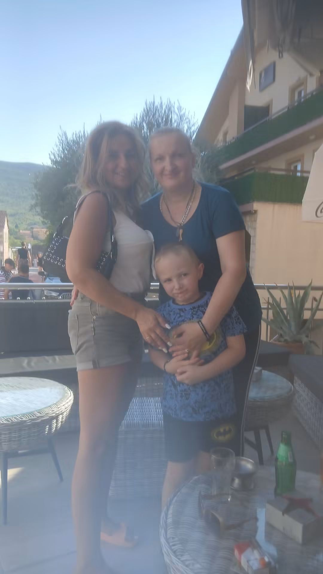@HERCEGOVKA A ŠTA BI DRUGO BILA