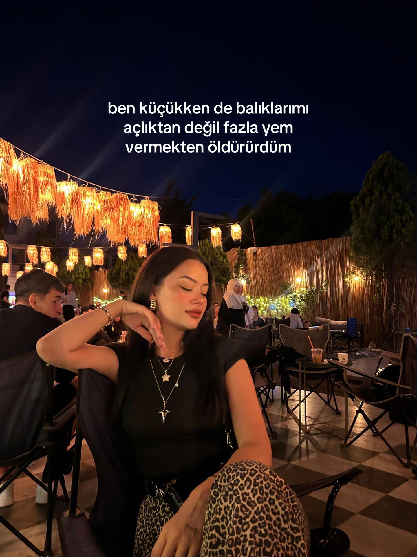 @nidoş