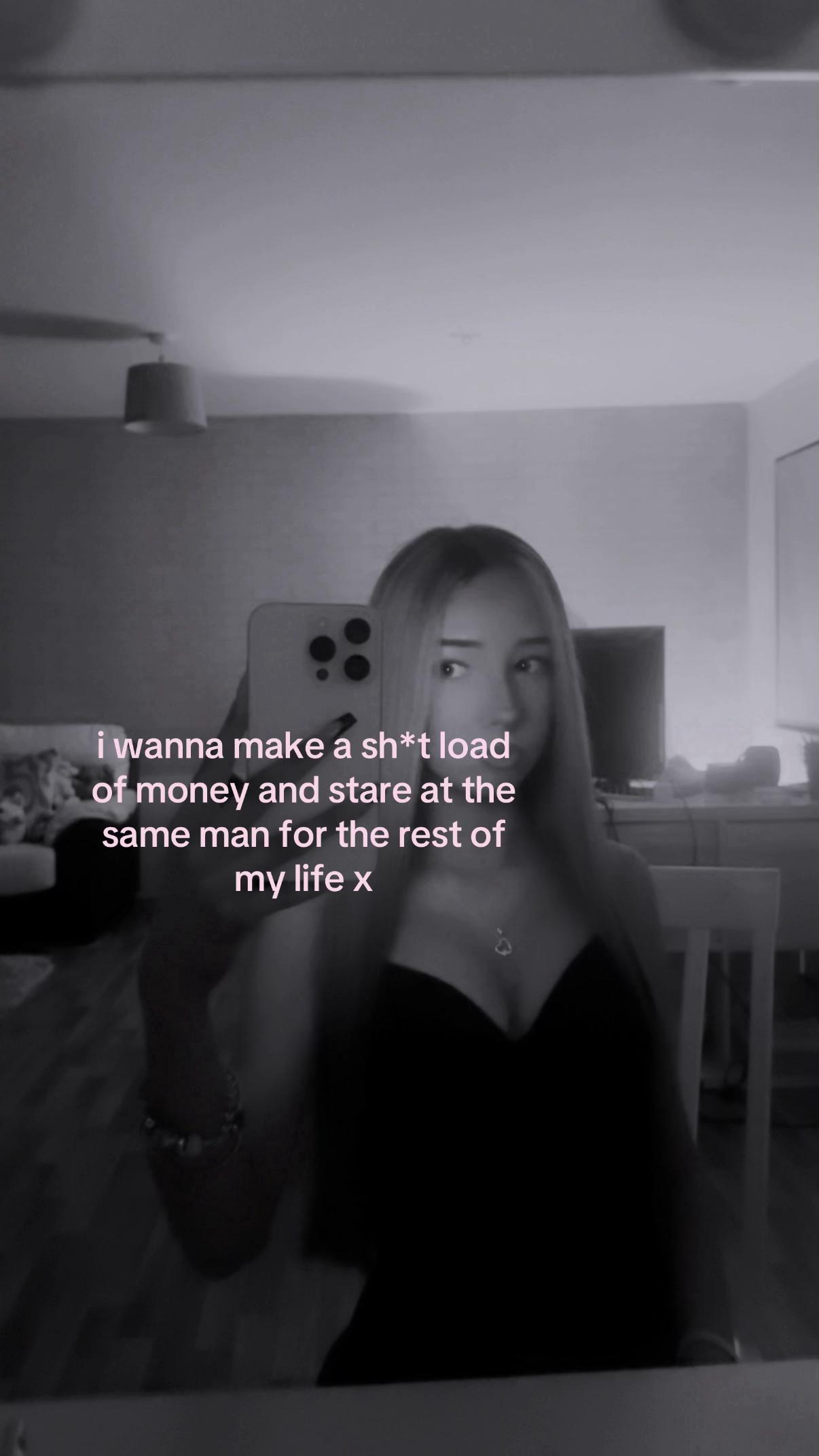 @𝐞