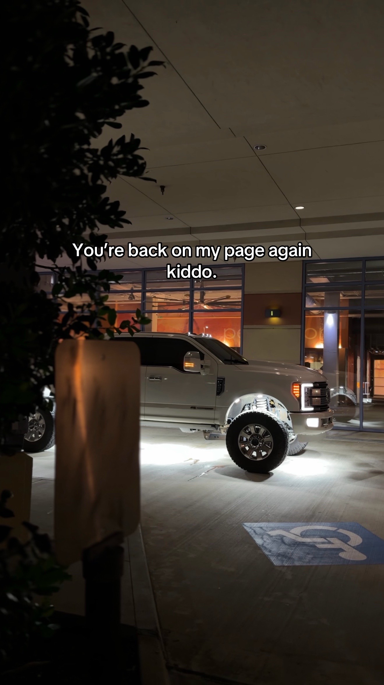 @𝔅-𝓢𝔲𝔱𝔱