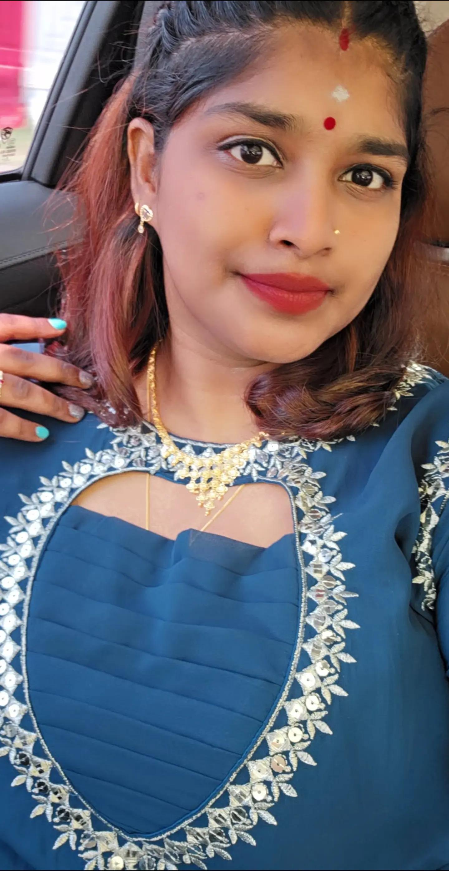 @THARSHINIDEWI