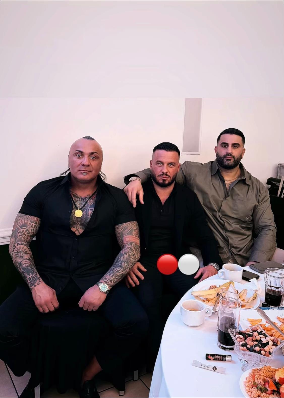 @Yaki