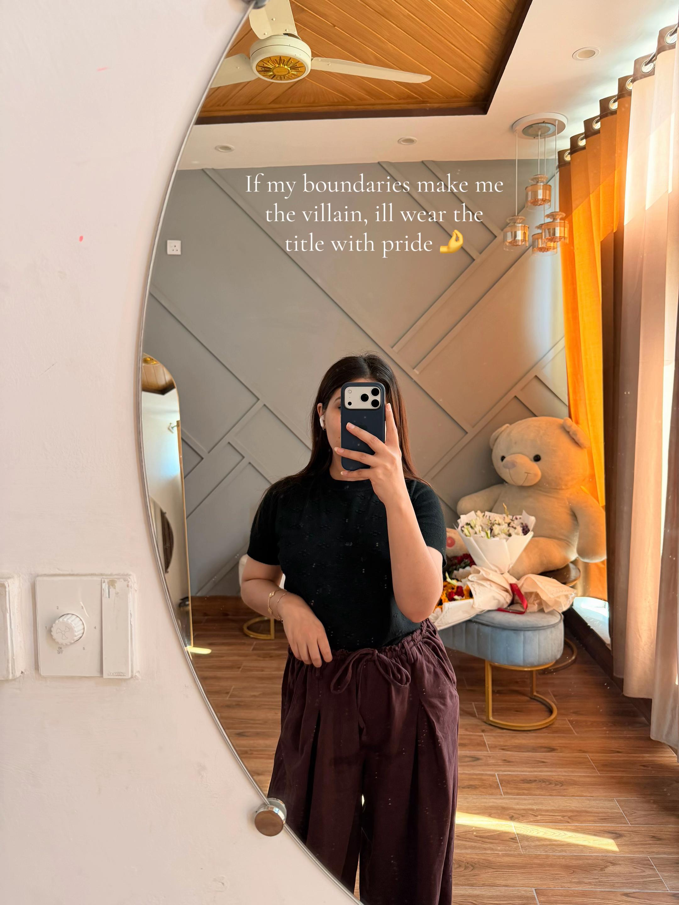 @I ᒪᗩᖇᗩIᗷ Kᕼᗩᑎ_