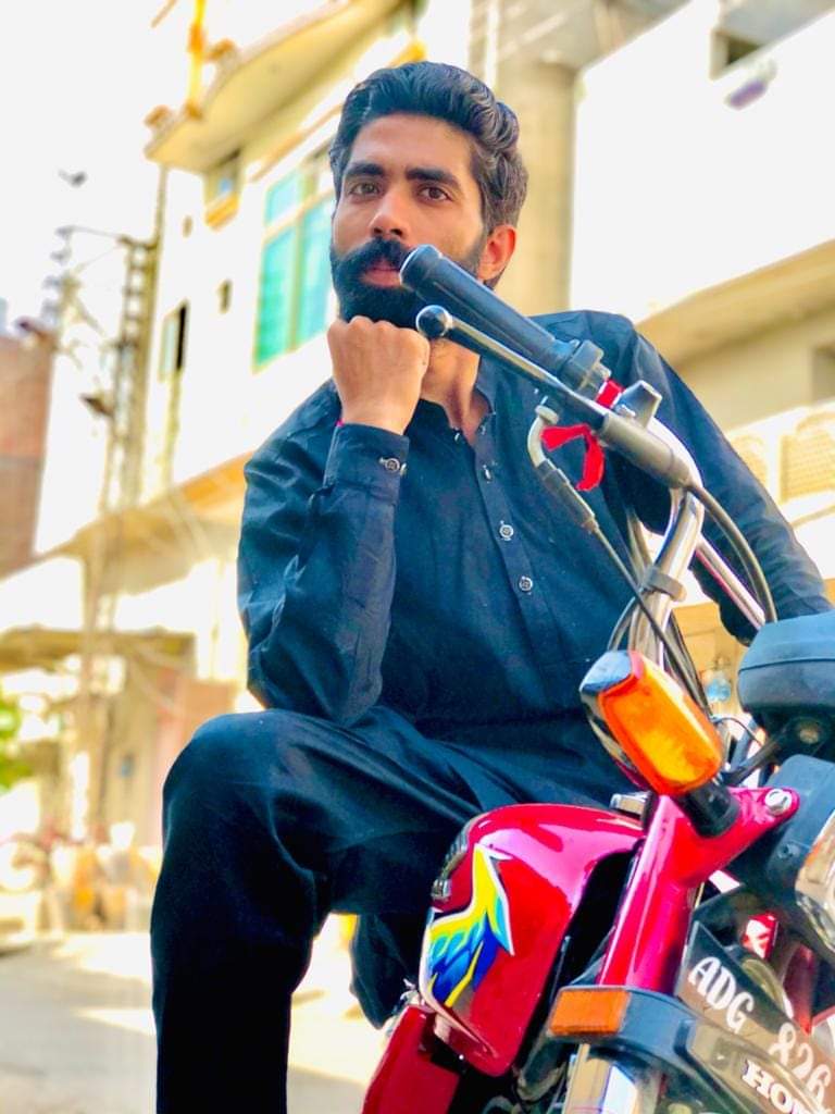 @Ragu Bhai Ri 👑