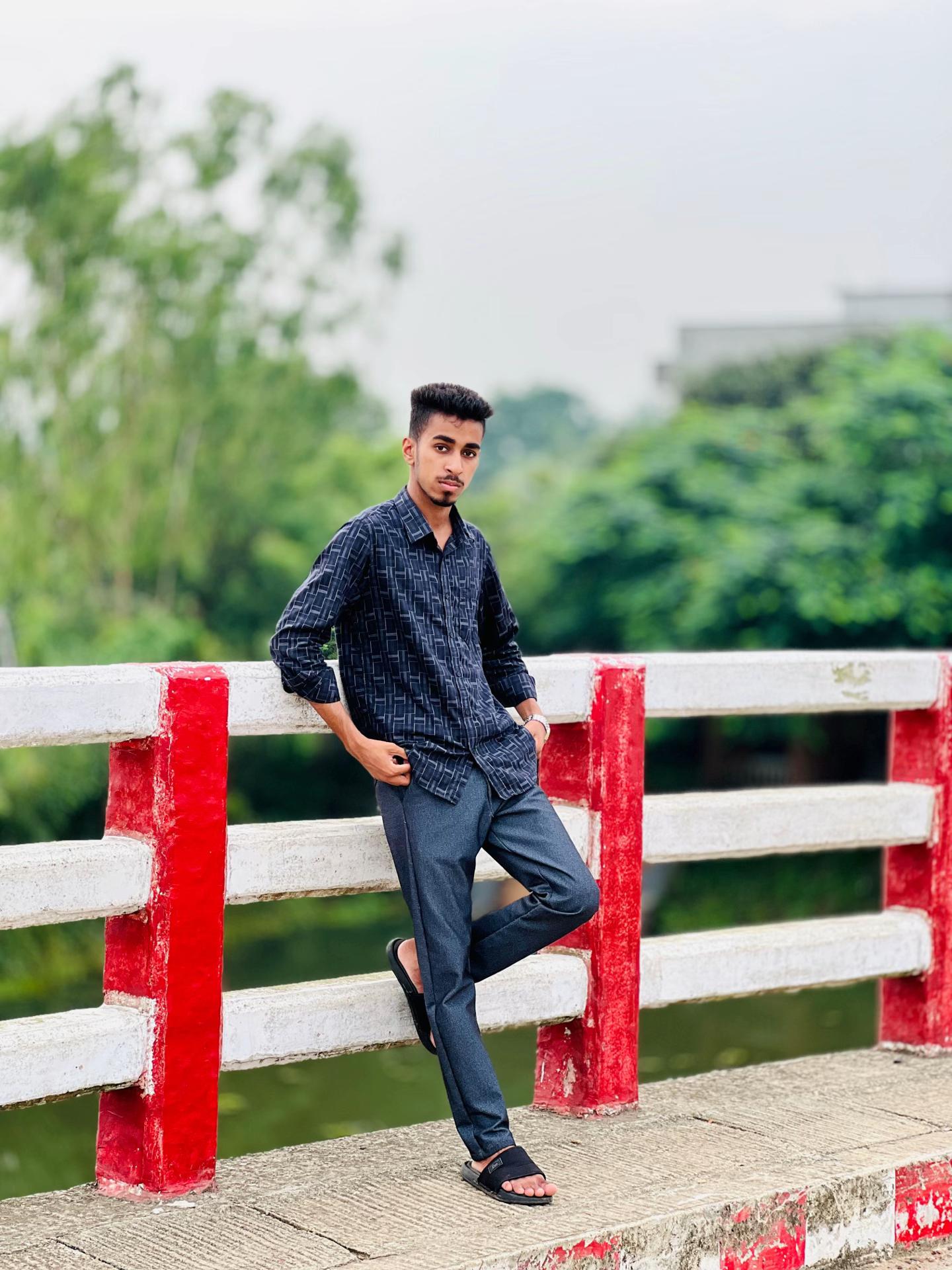 @Meherab 6T9 🧃